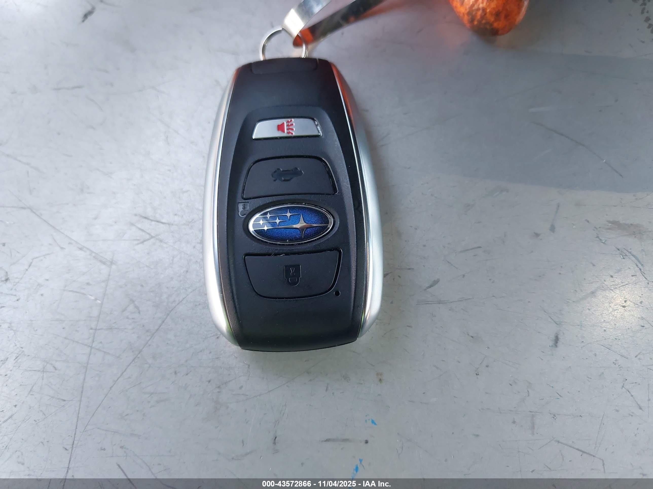 SUBARU OUTBACK image 11