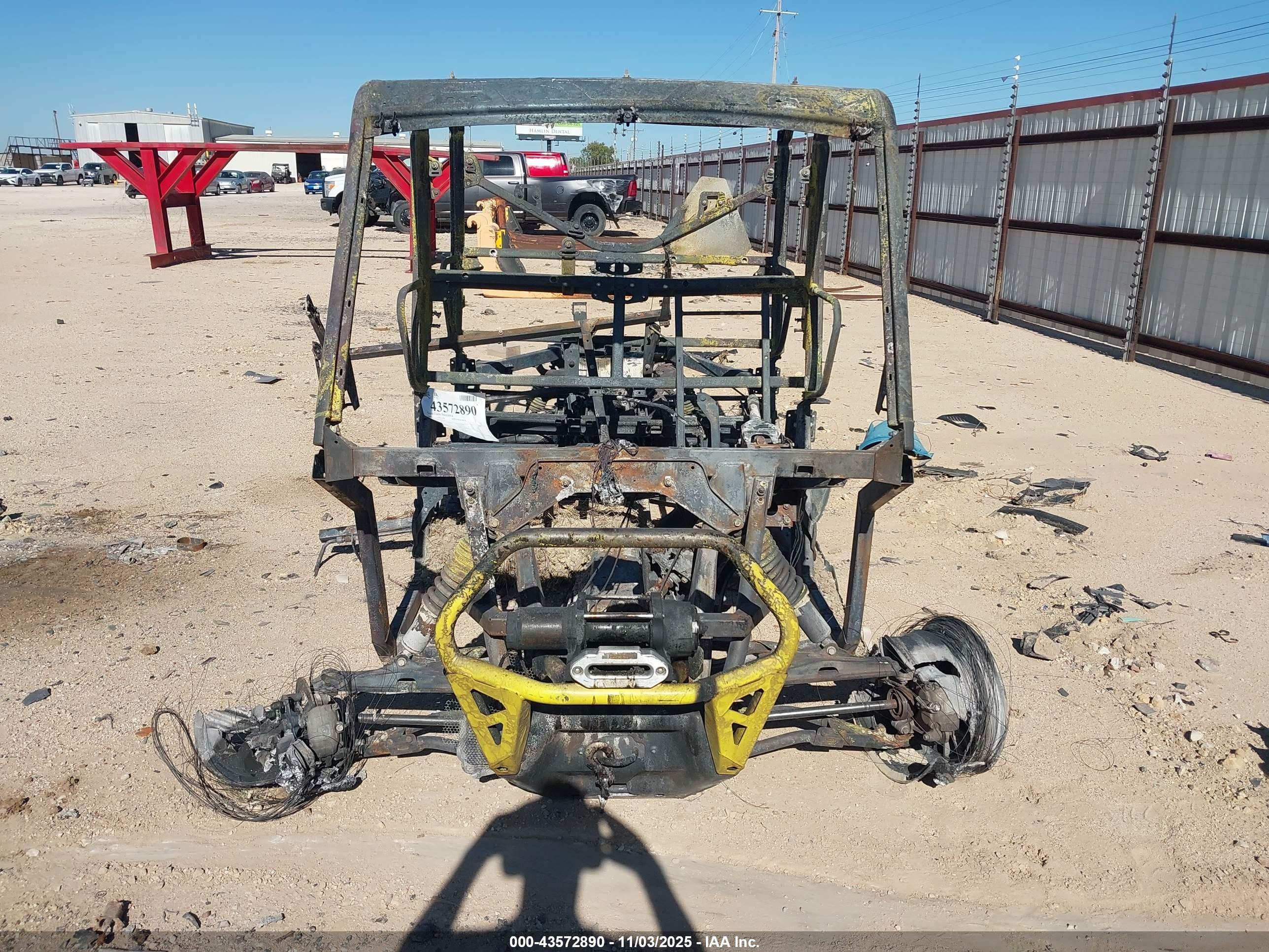 CAN-AM DEFENDER image 5