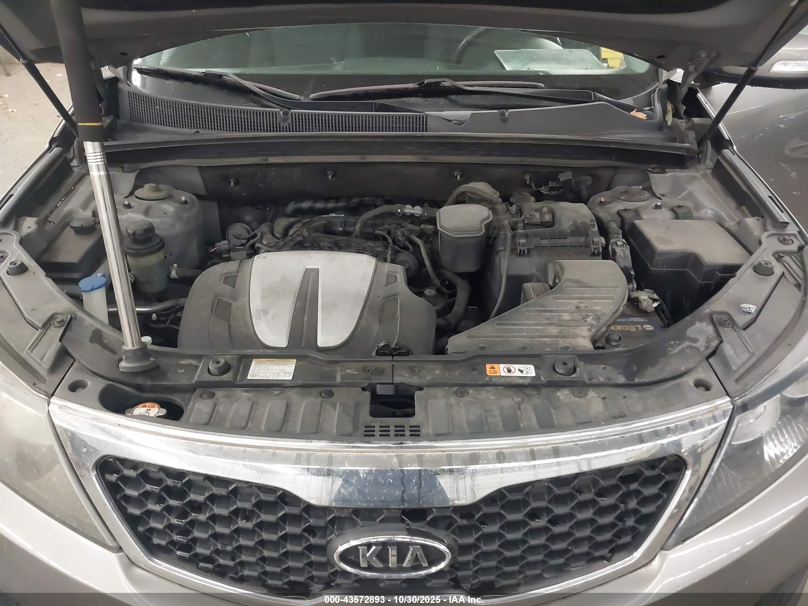KIA SORENTO image 10