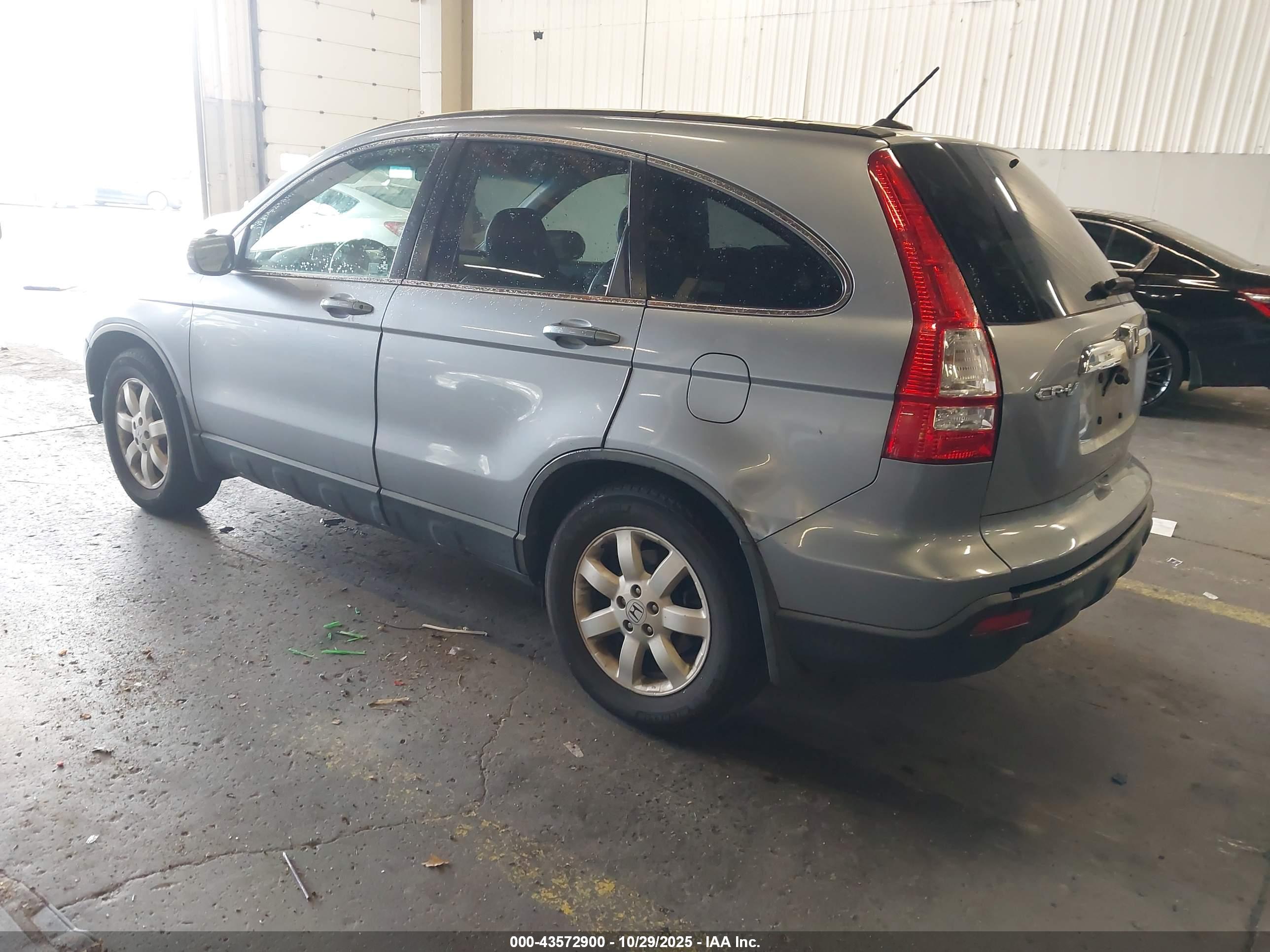 HONDA CR-V image 3