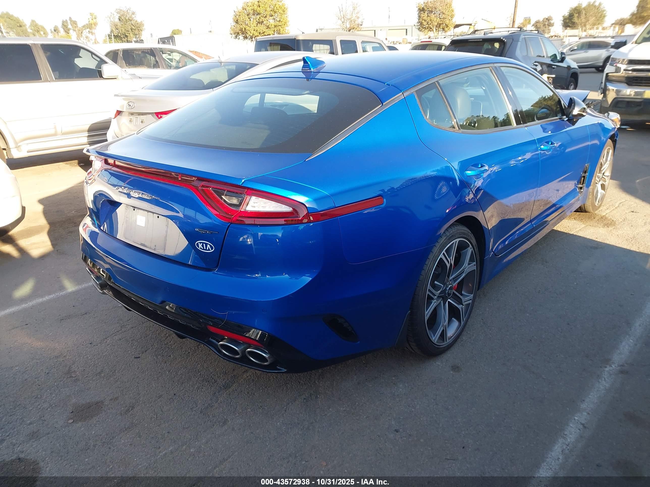 KIA STINGER image 4