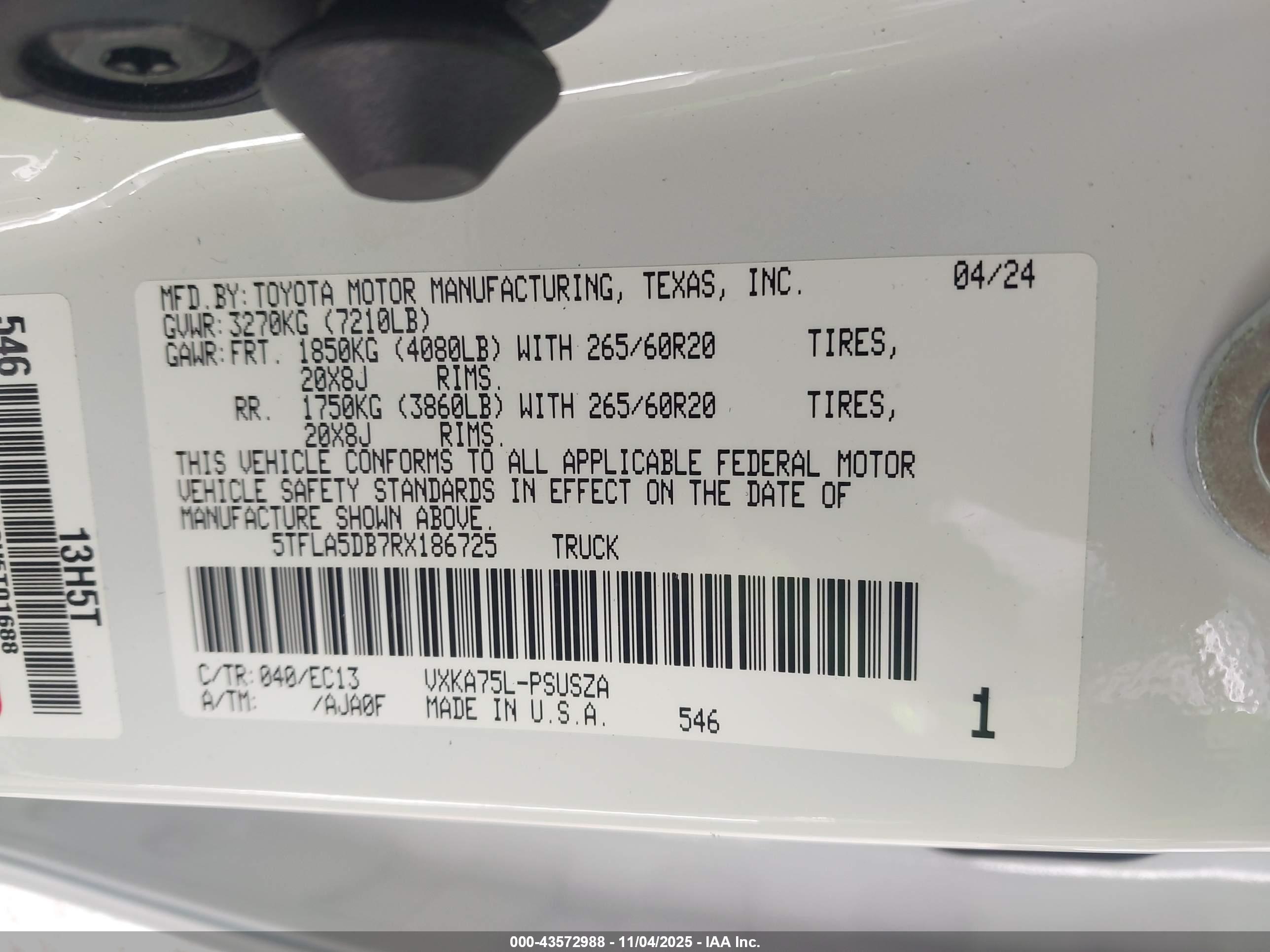TOYOTA TUNDRA image 9
