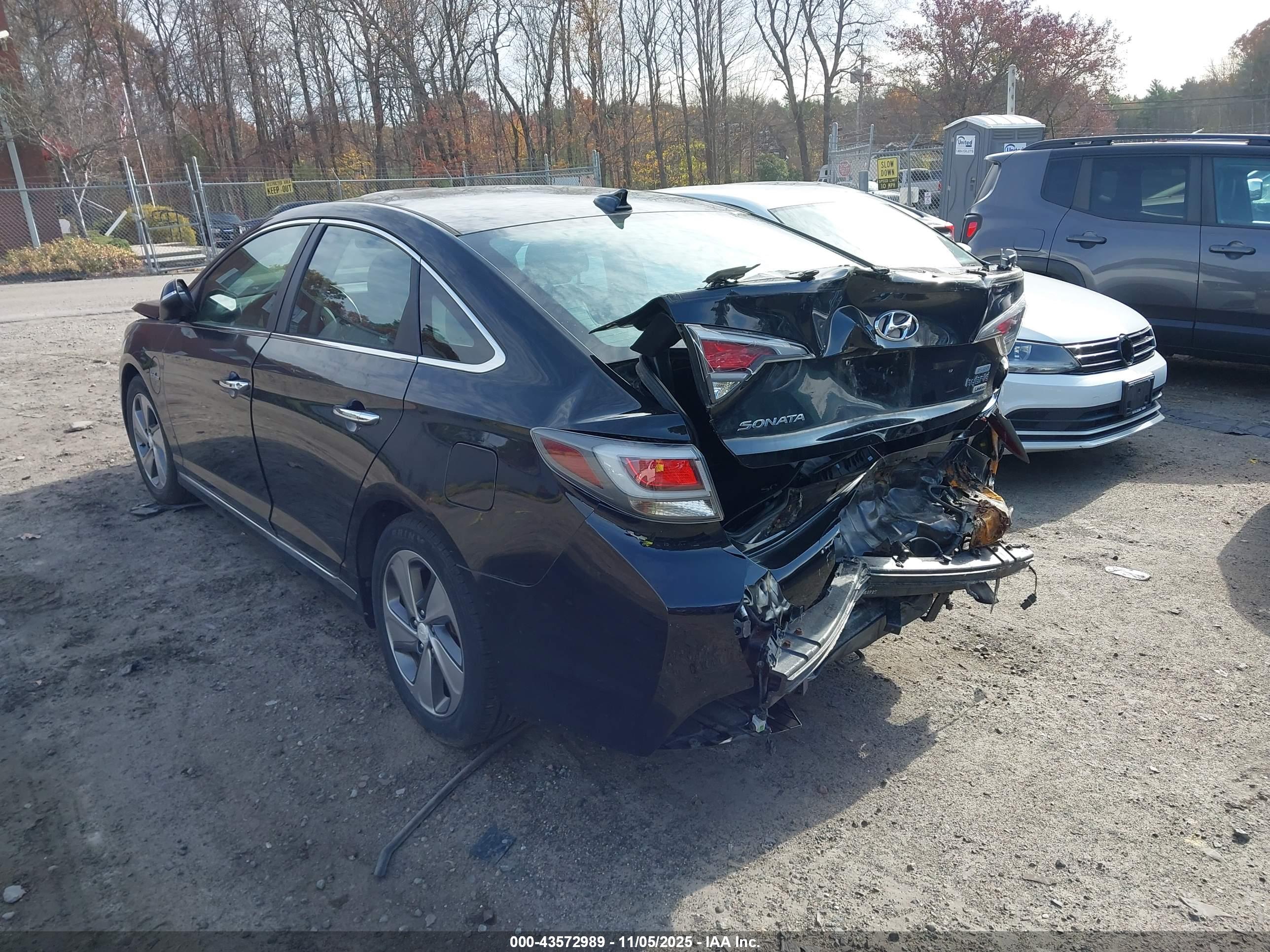 HYUNDAI SONATA image 3