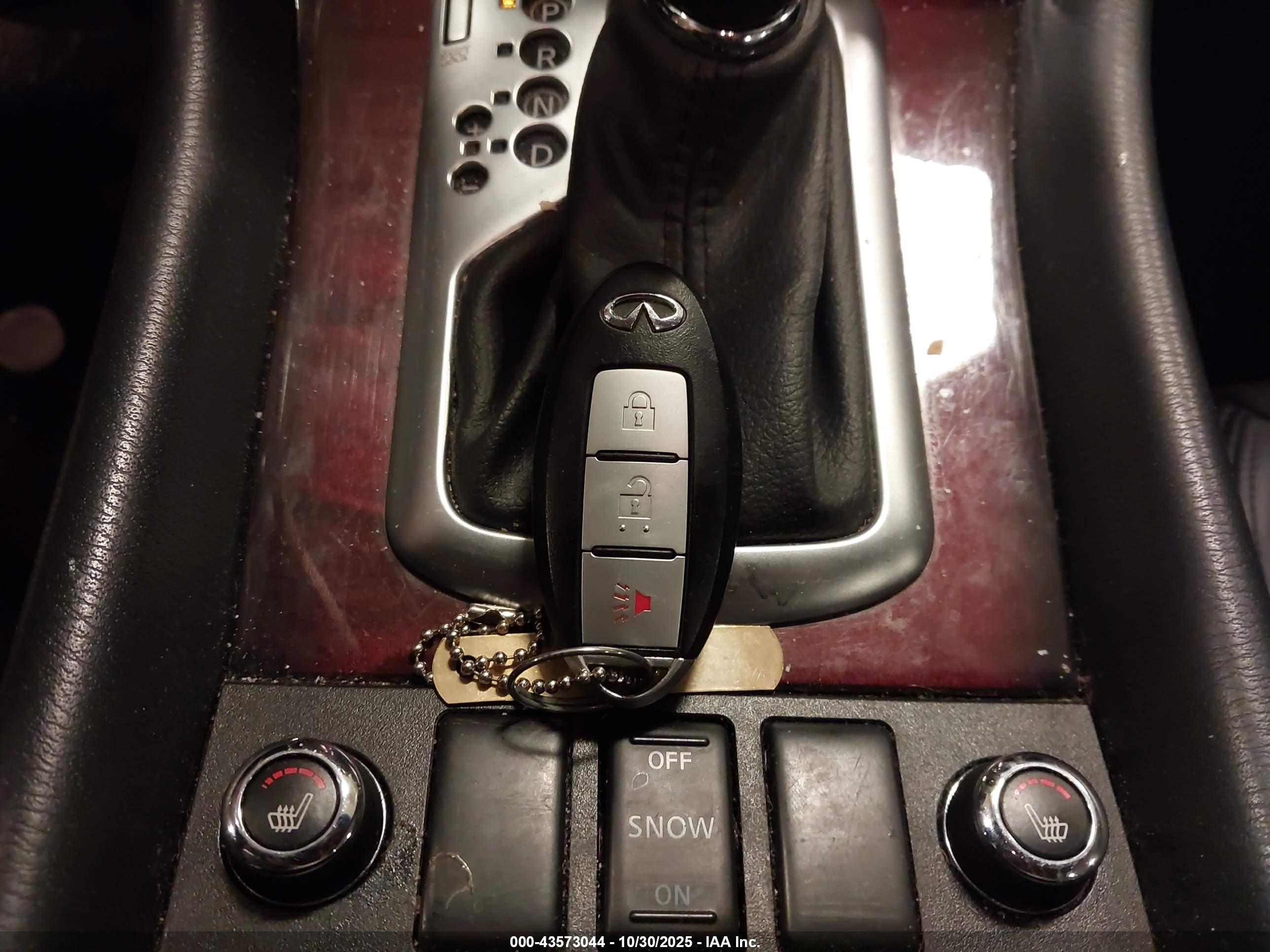 INFINITI QX50 image 11