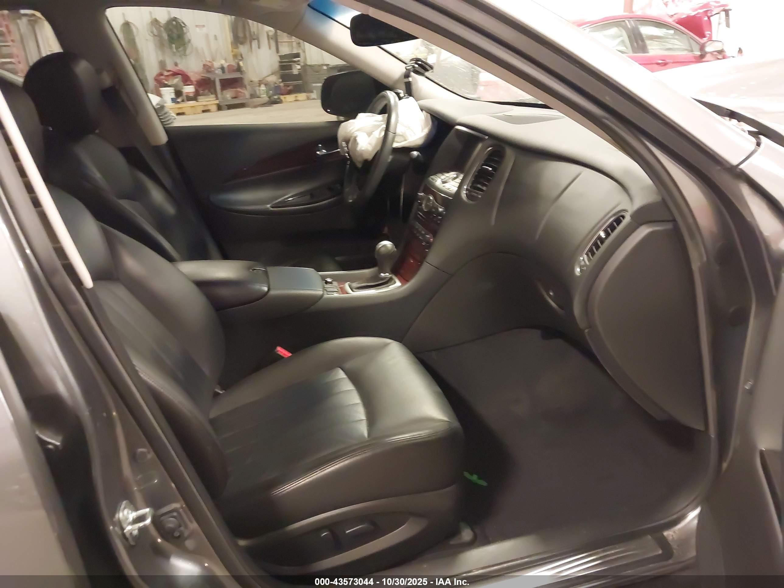 INFINITI QX50 image 5