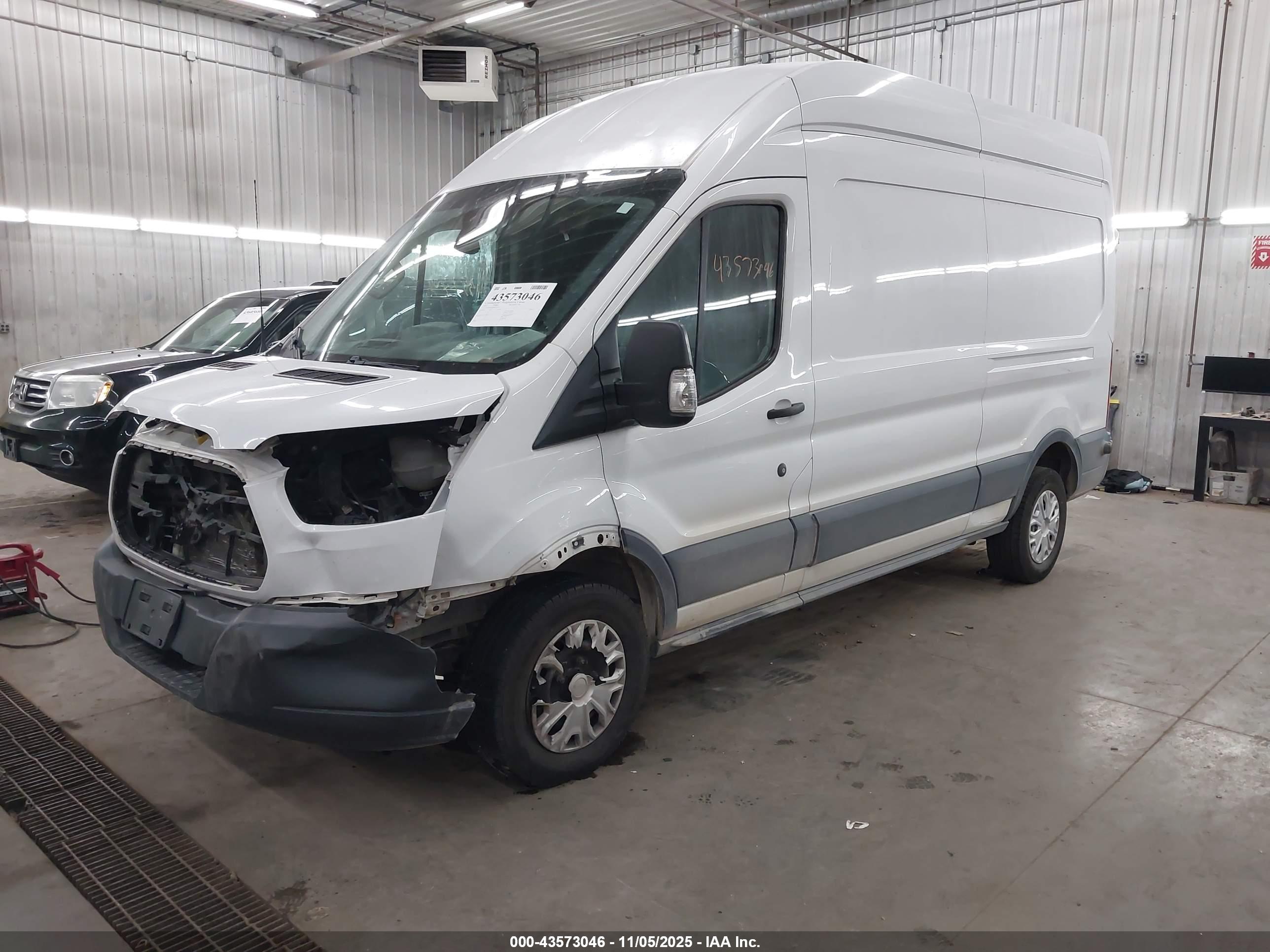FORD TRANSIT-350 image 2