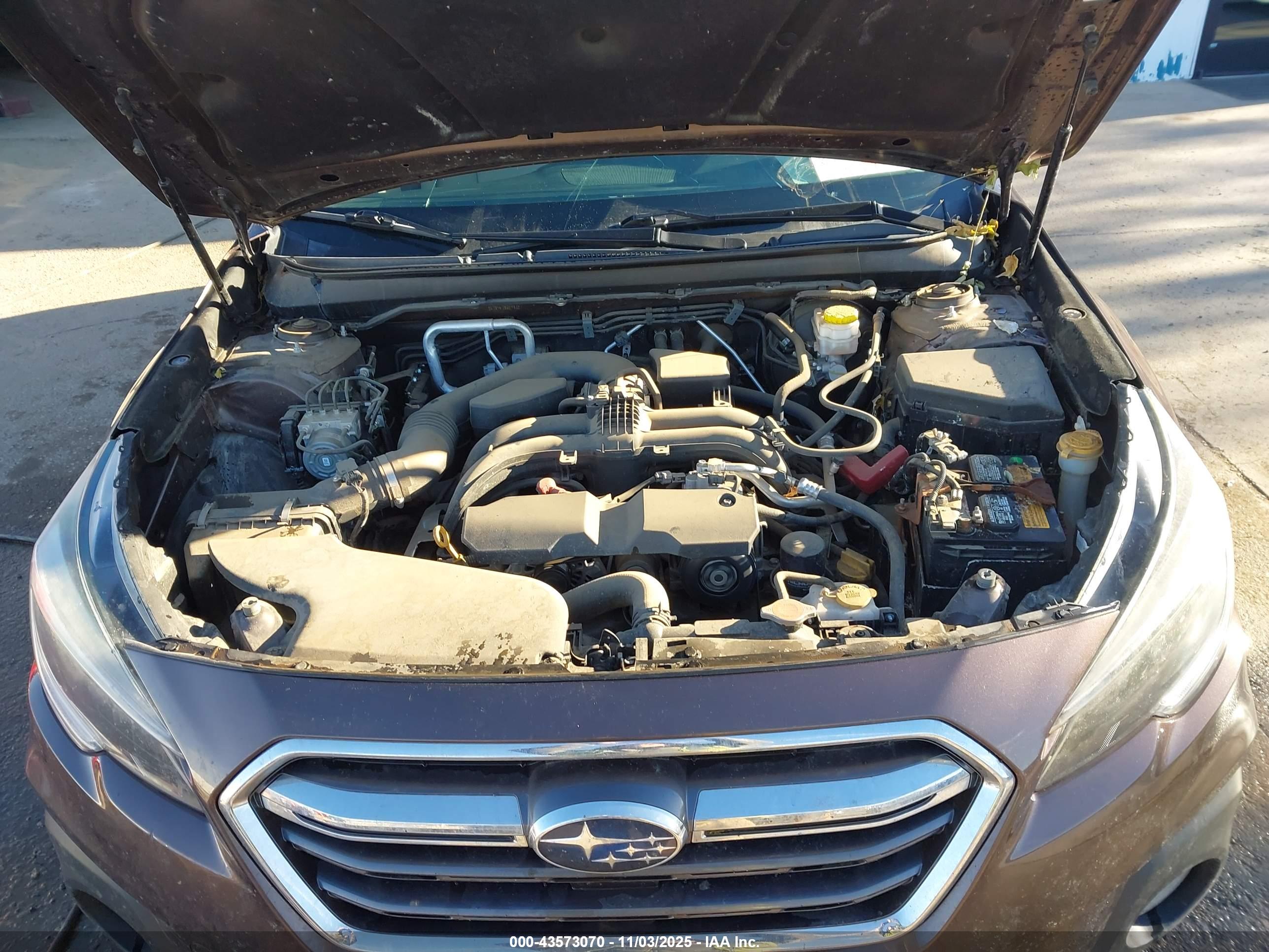 SUBARU OUTBACK image 10