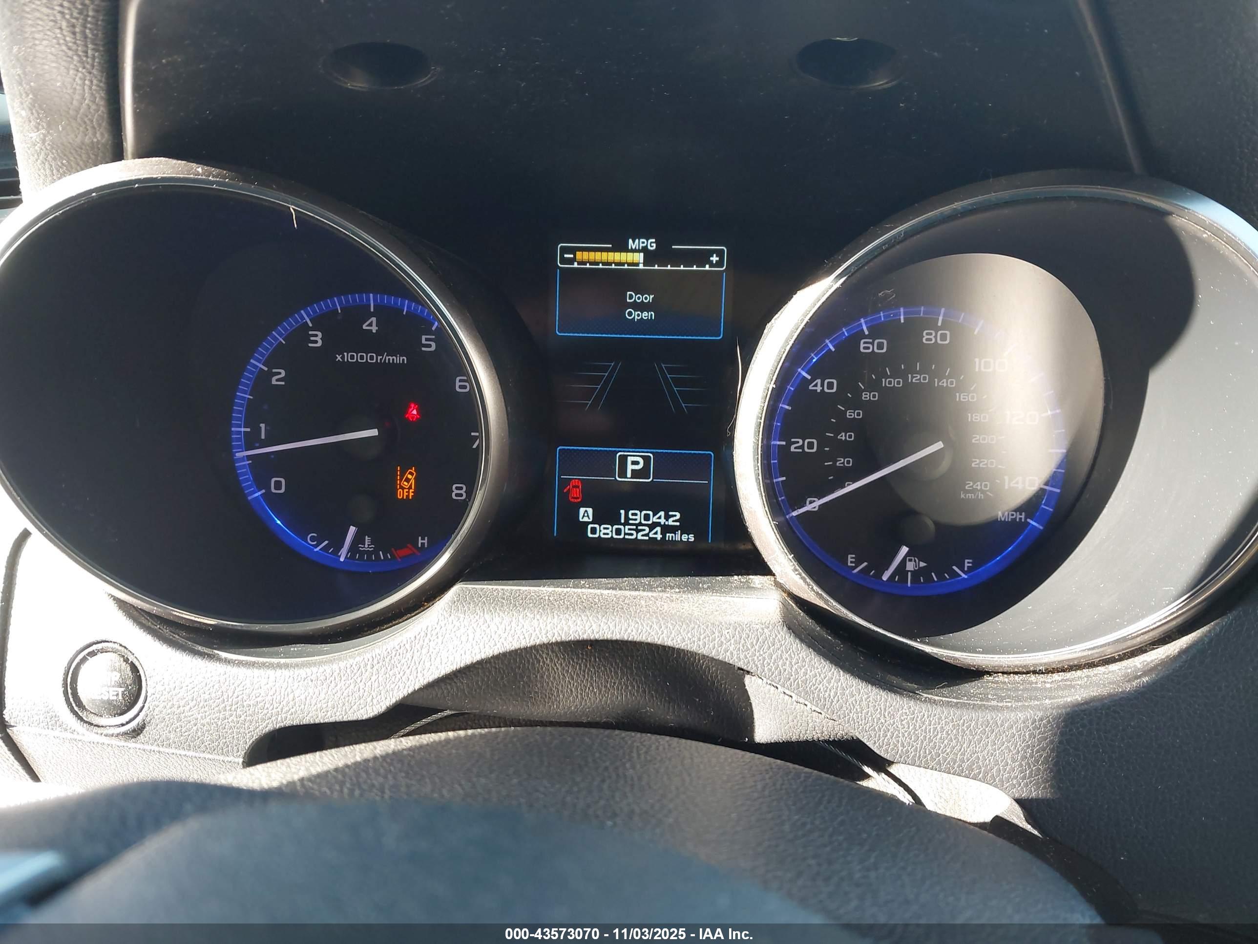 SUBARU OUTBACK image 7