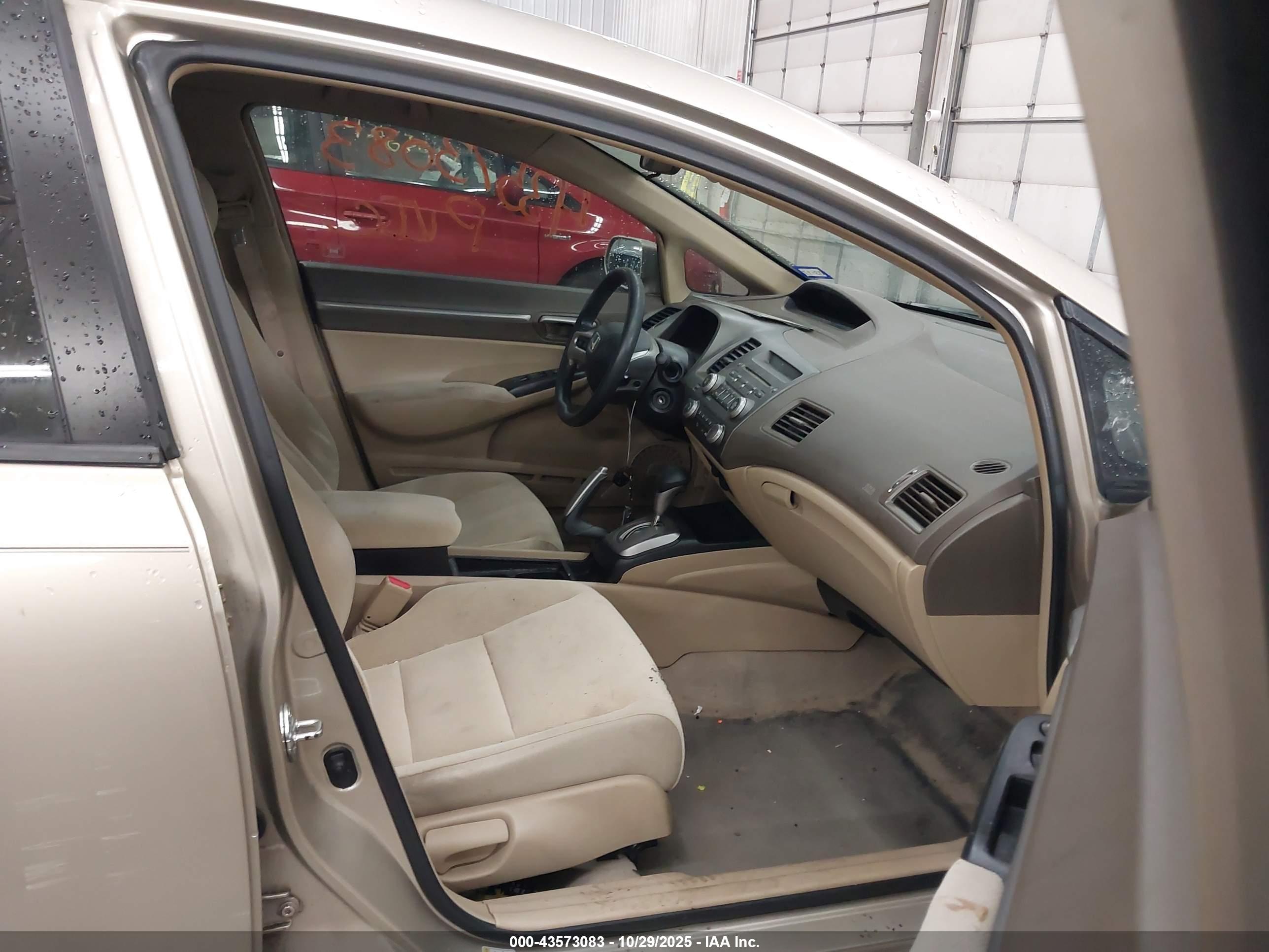 HONDA CIVIC image 5