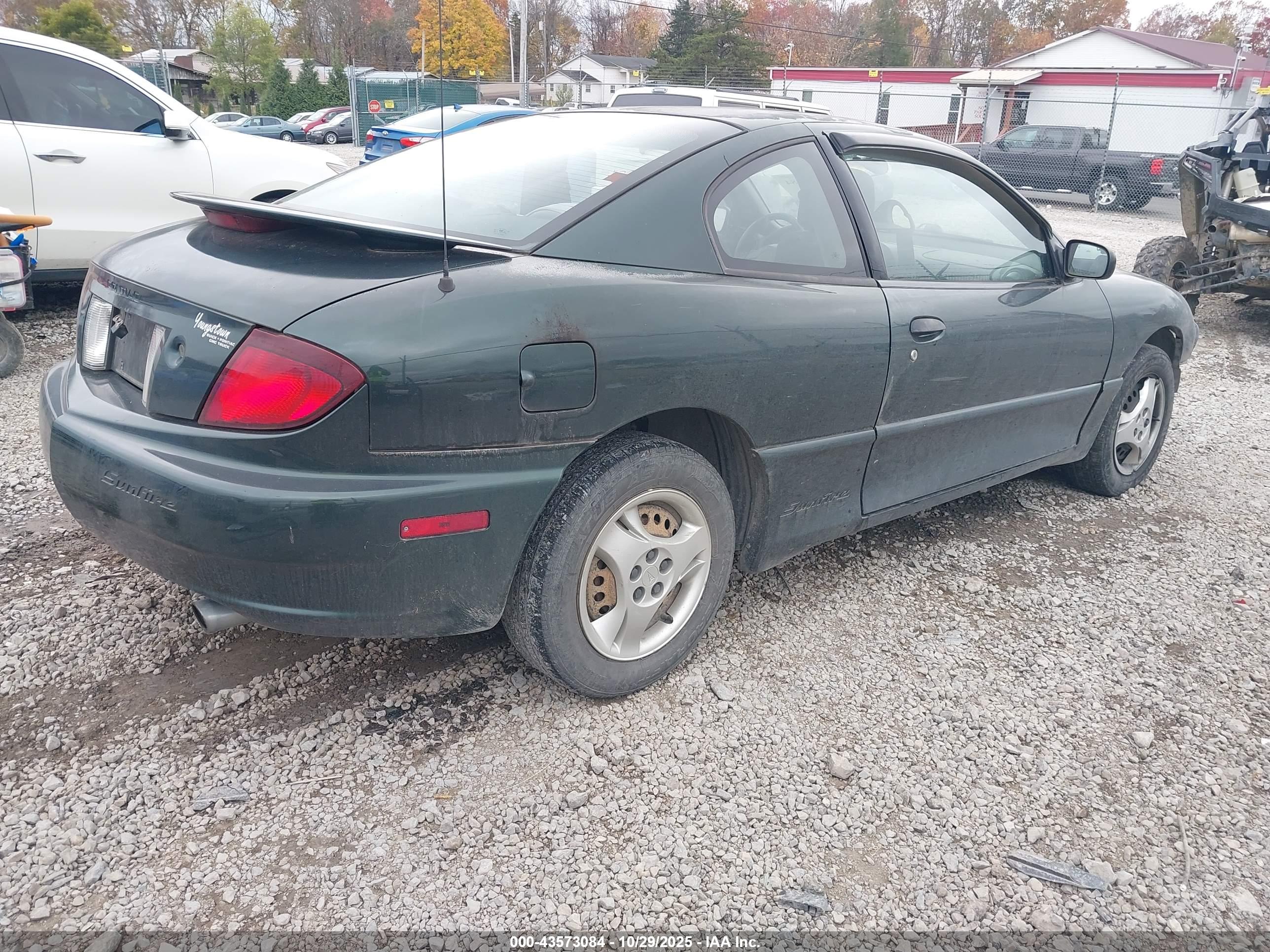 PONTIAC SUNFIRE image 4