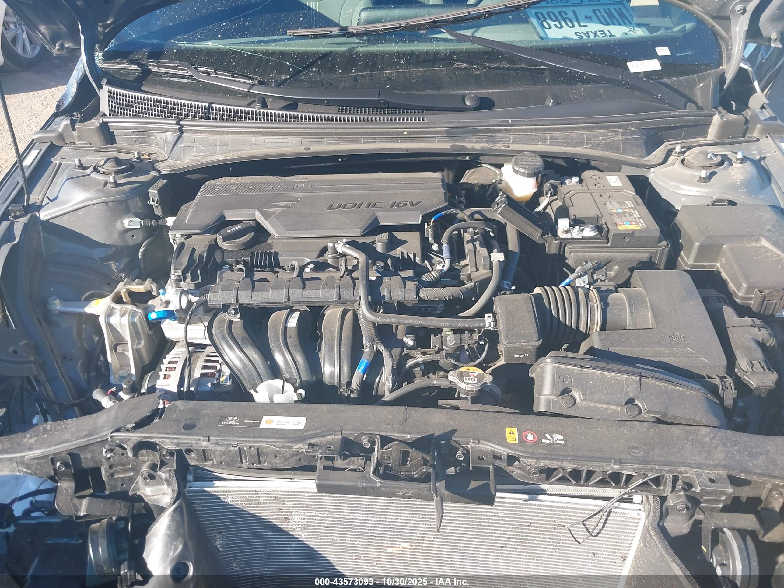 HYUNDAI ELANTRA image 10
