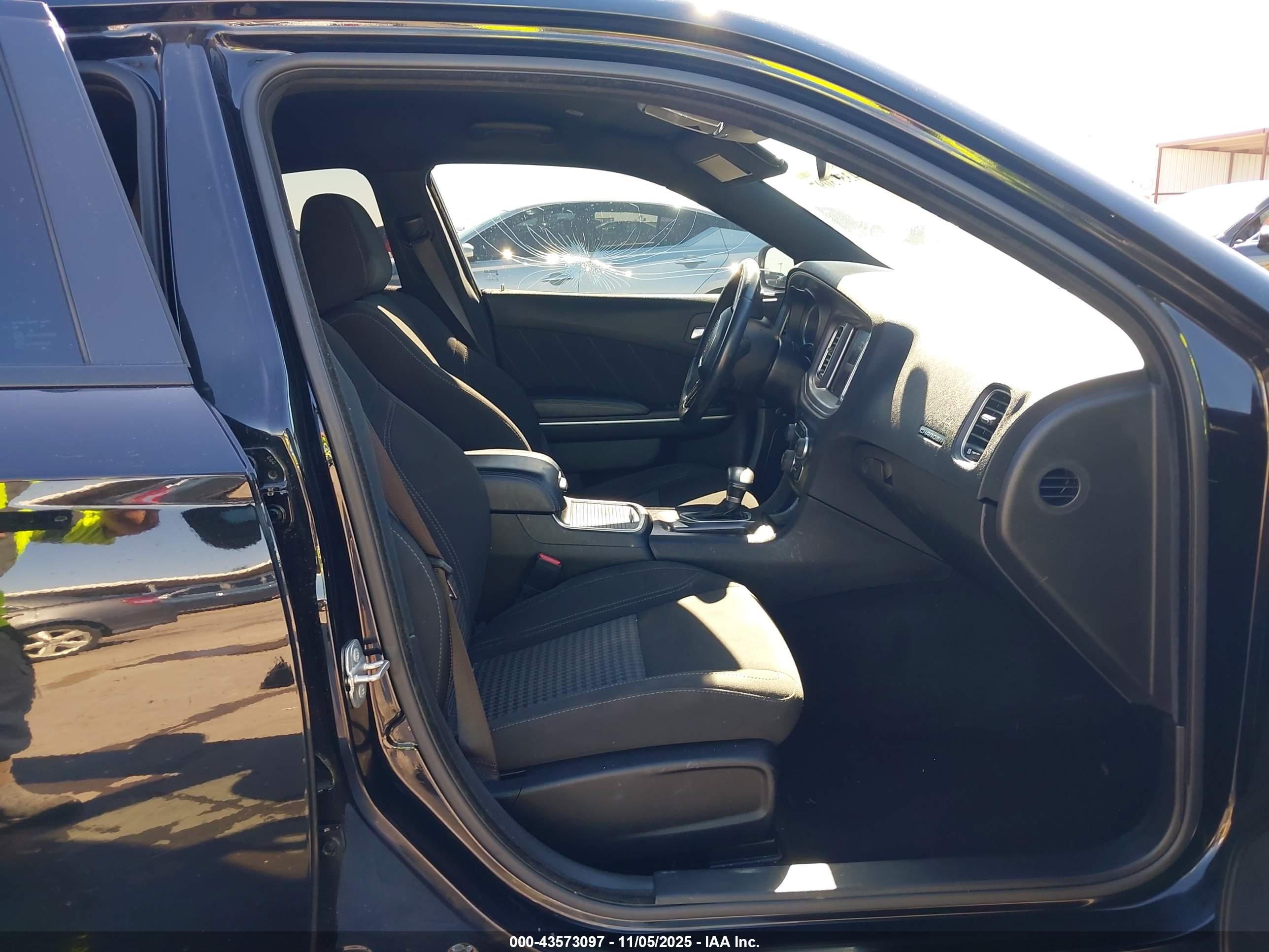 DODGE CHARGER image 5