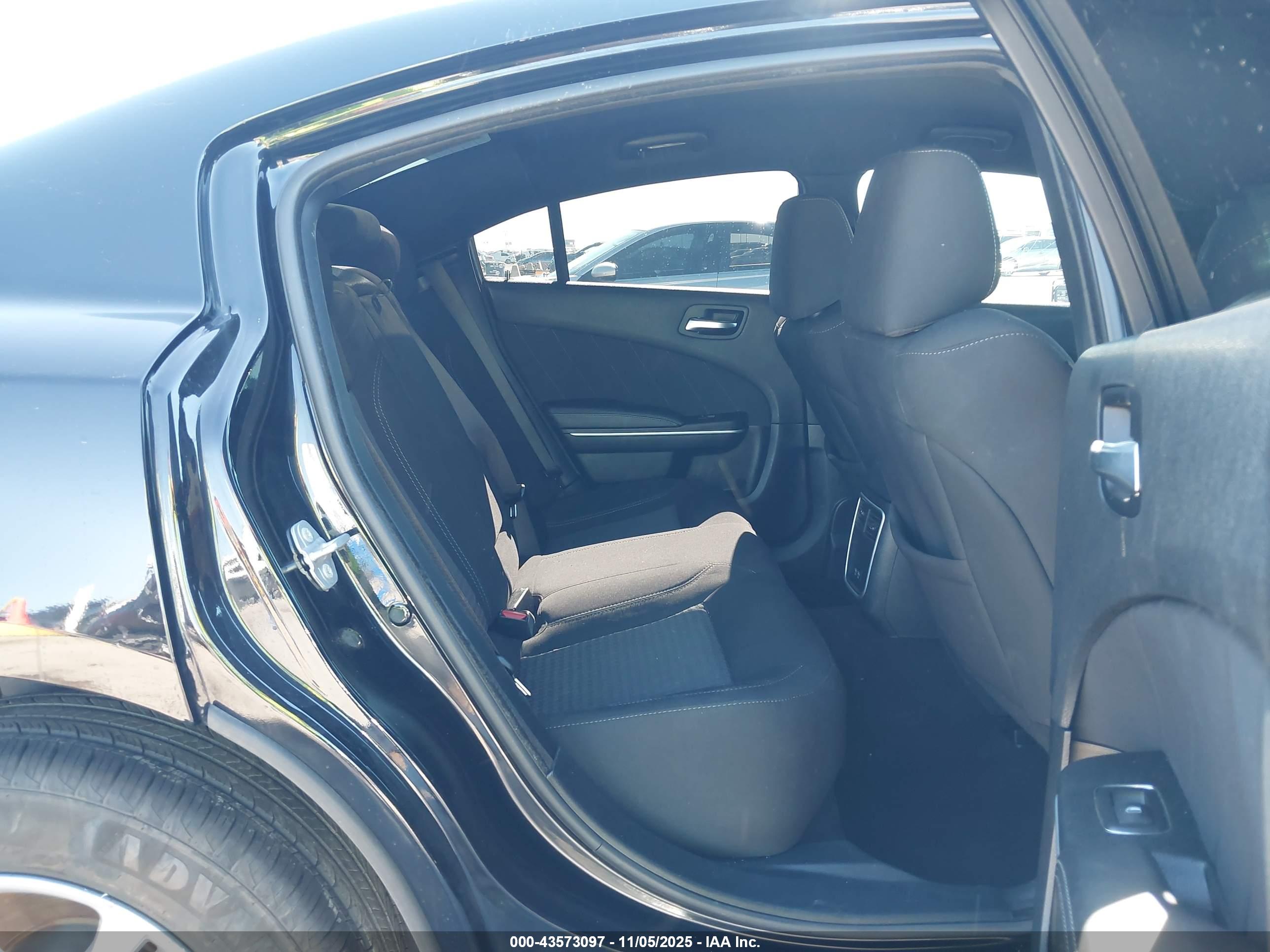 DODGE CHARGER image 8