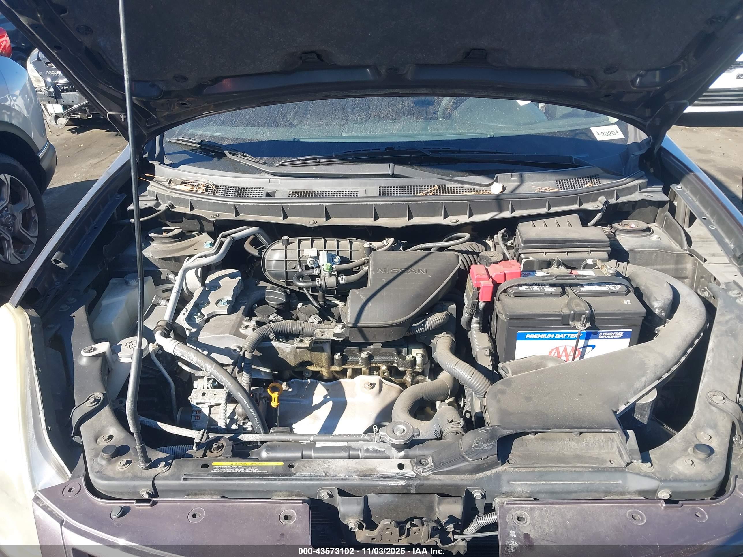 NISSAN ROGUE image 10