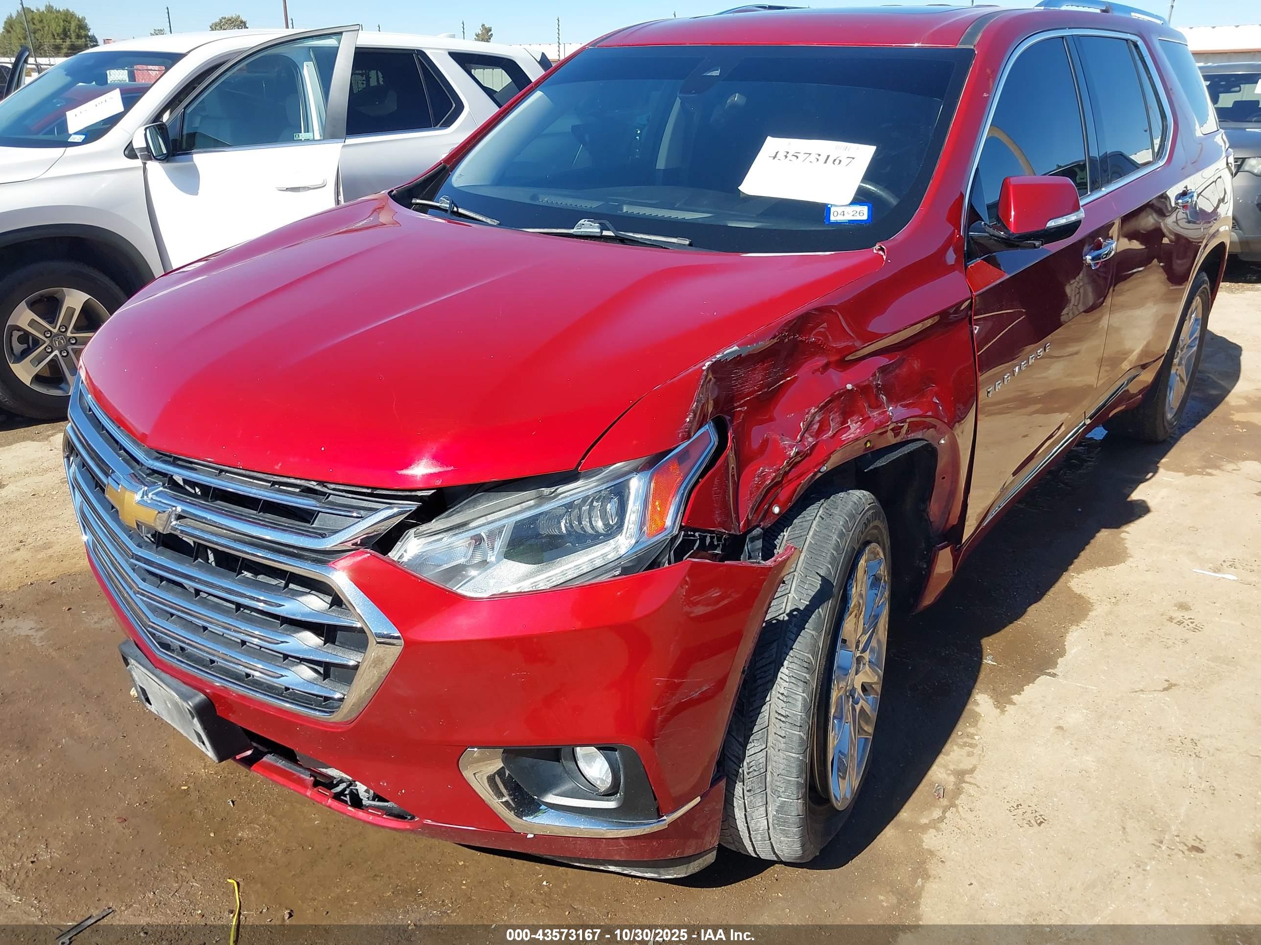 CHEVROLET TRAVERSE image 6
