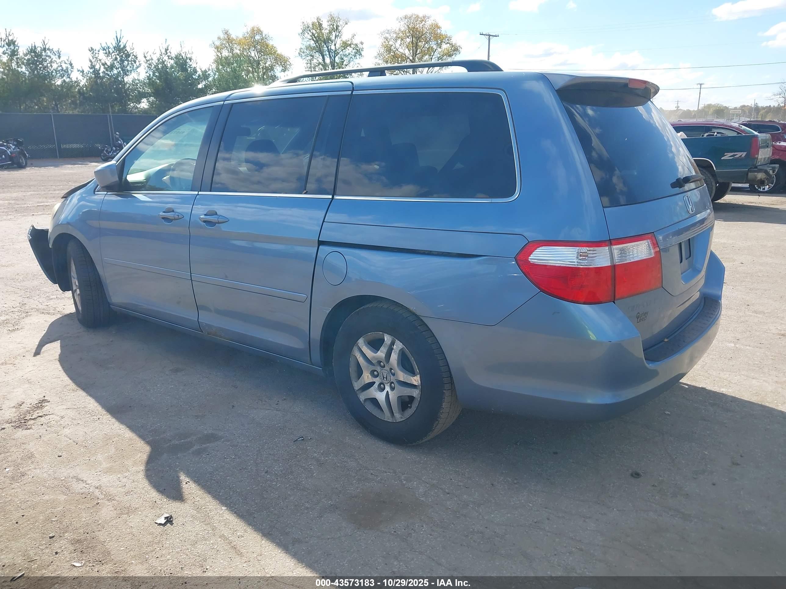 HONDA ODYSSEY image 3