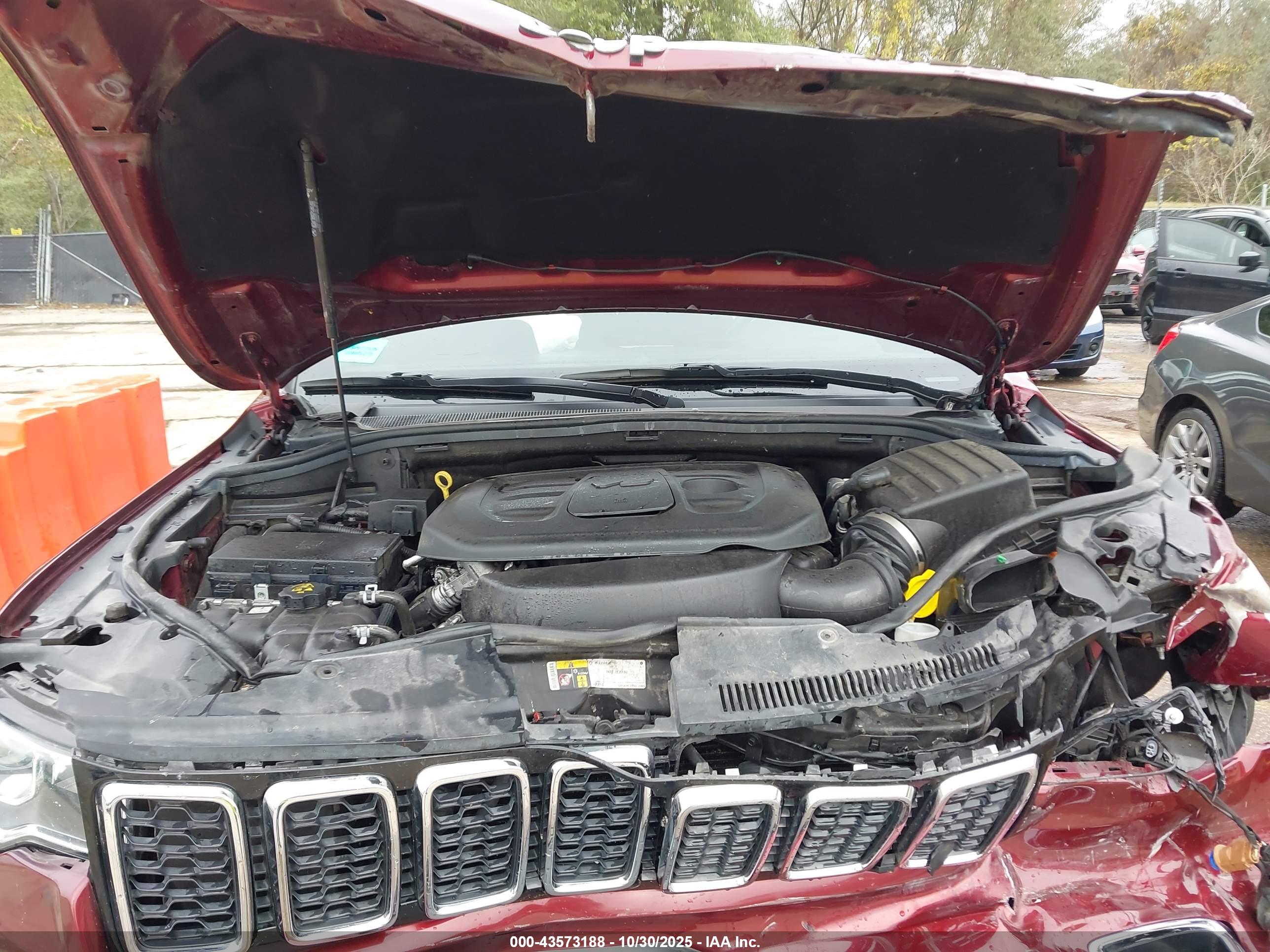 JEEP GRAND image 10