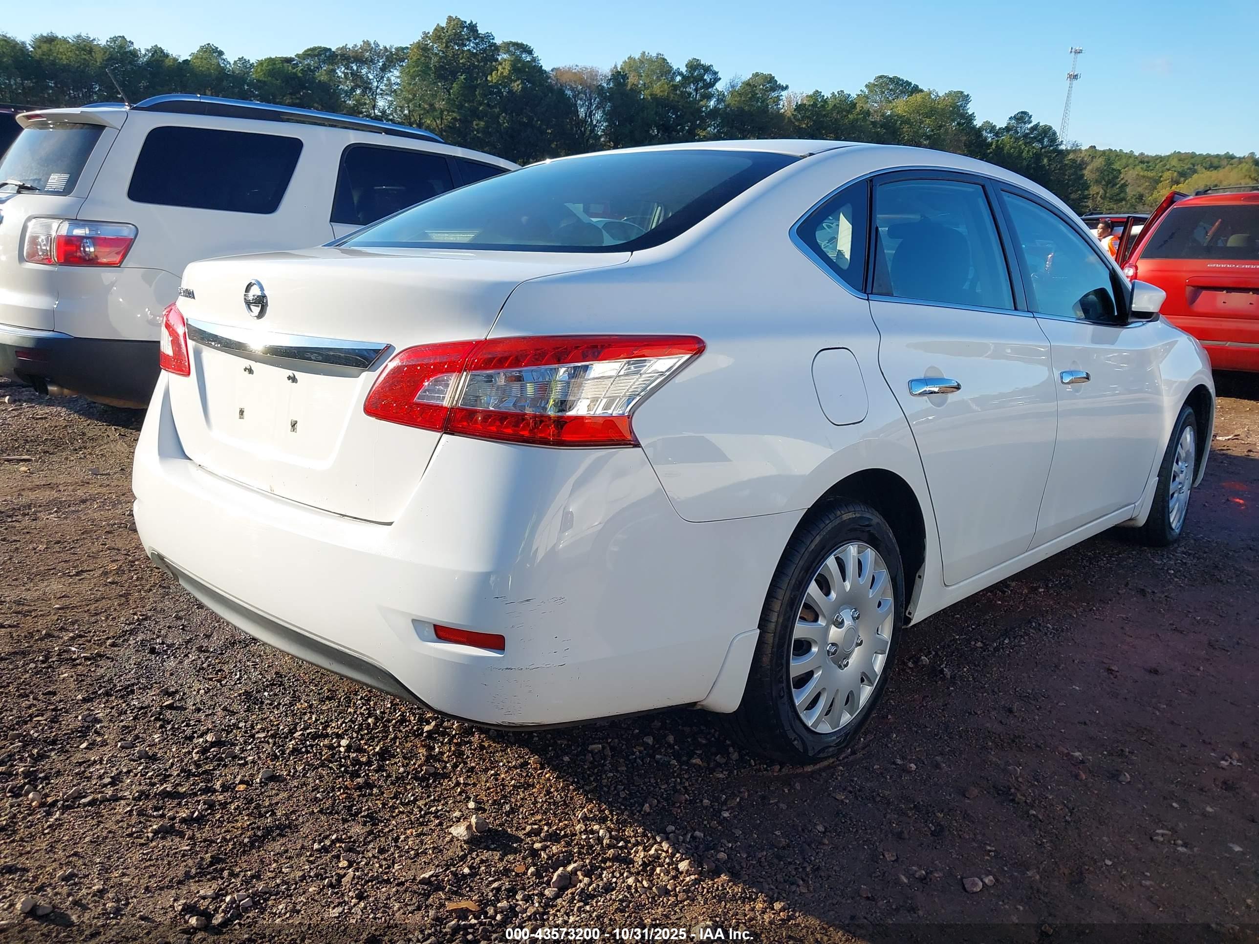 NISSAN SENTRA image 4