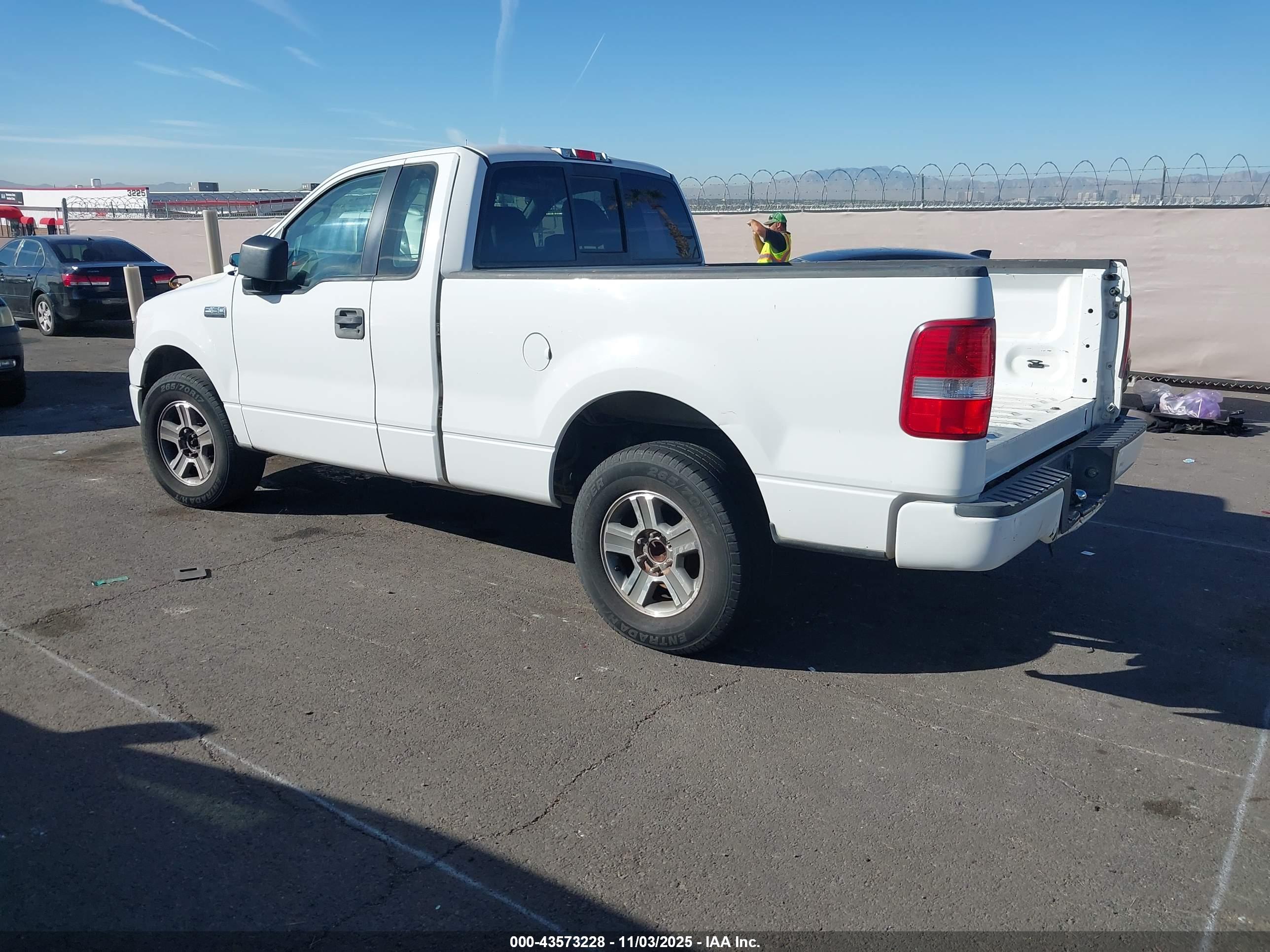 FORD F-150 image 3