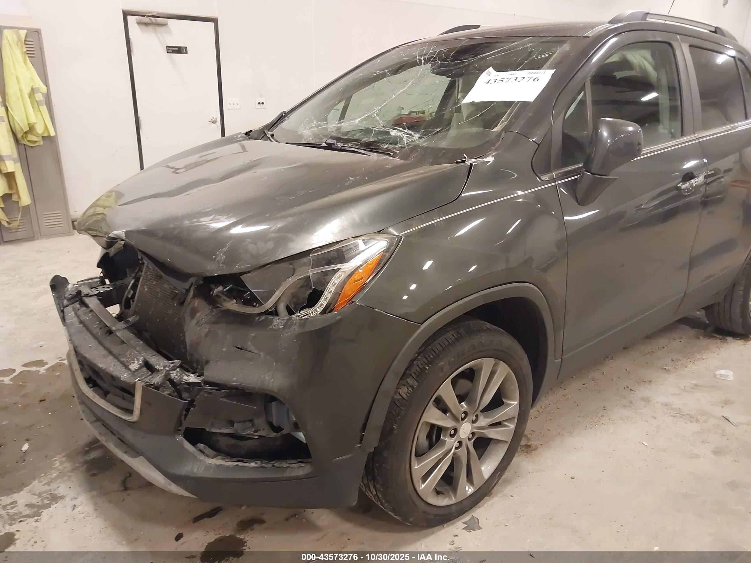 CHEVROLET TRAX image 6