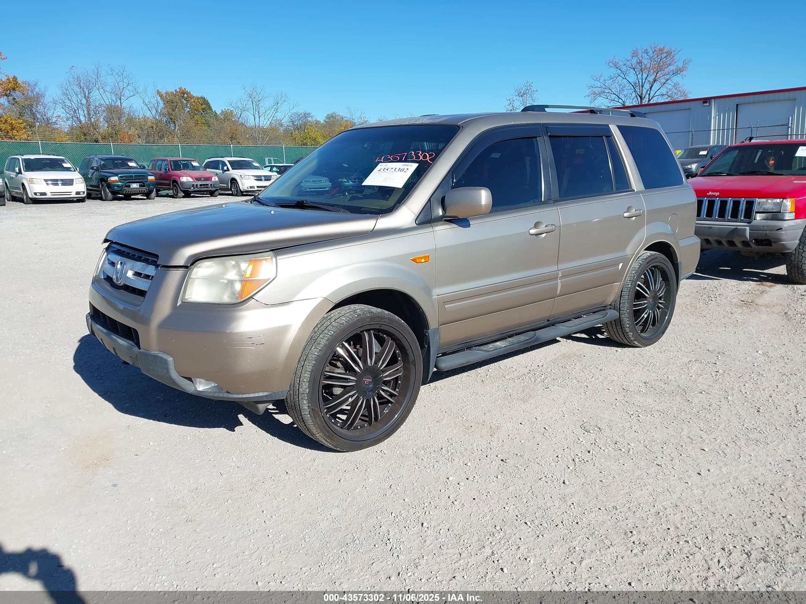 HONDA PILOT image 2