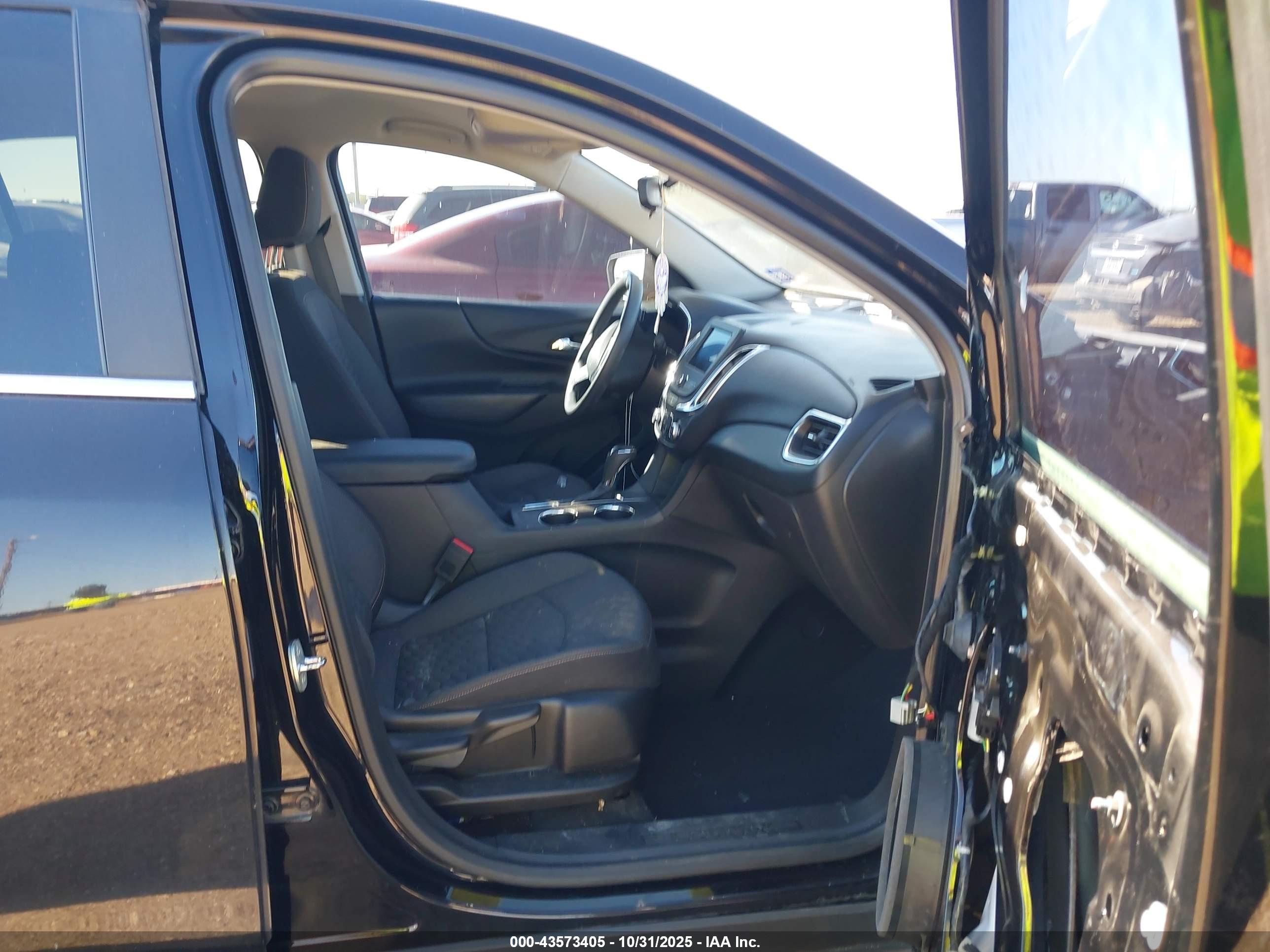 CHEVROLET EQUINOX image 5