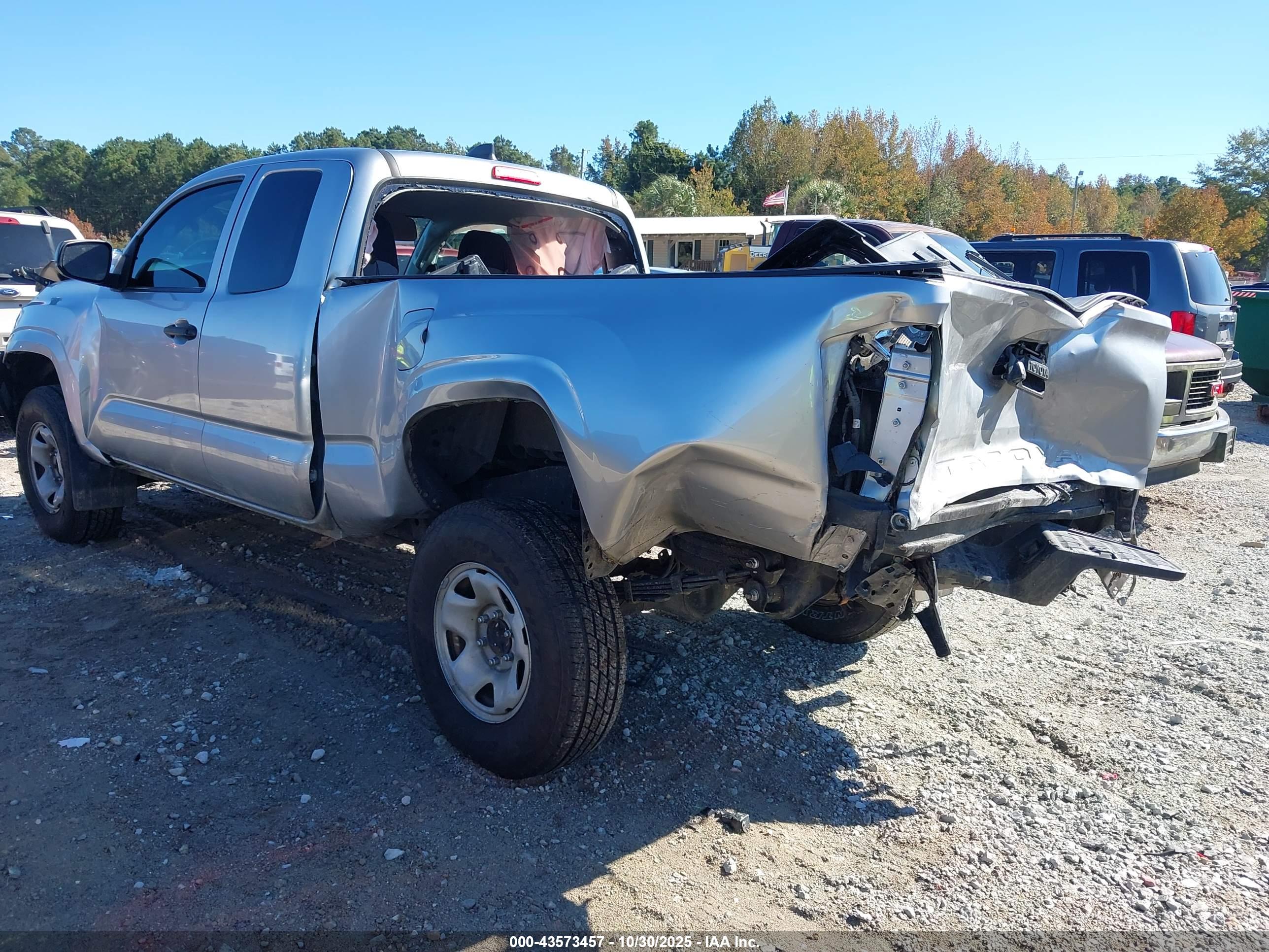 TOYOTA TACOMA image 3