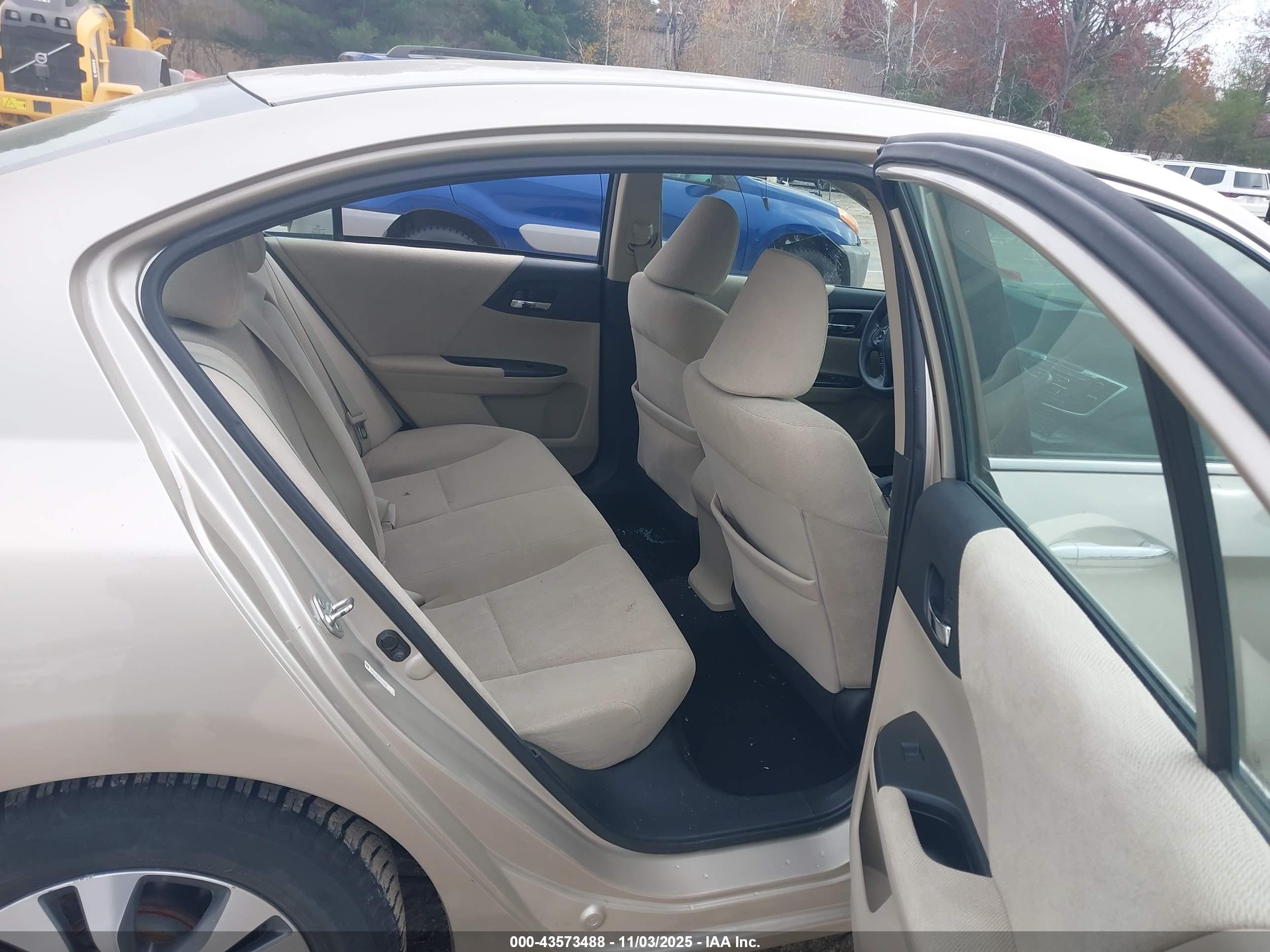 HONDA ACCORD image 8