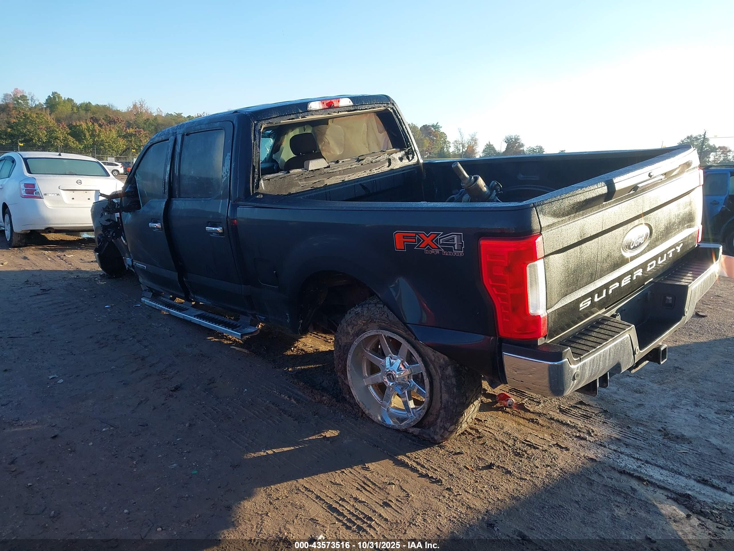 FORD F-250 image 3