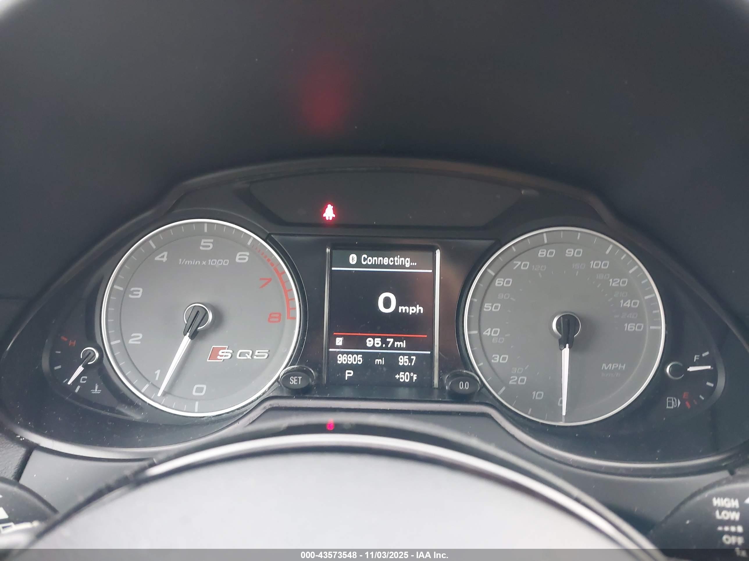 AUDI SQ5 image 7