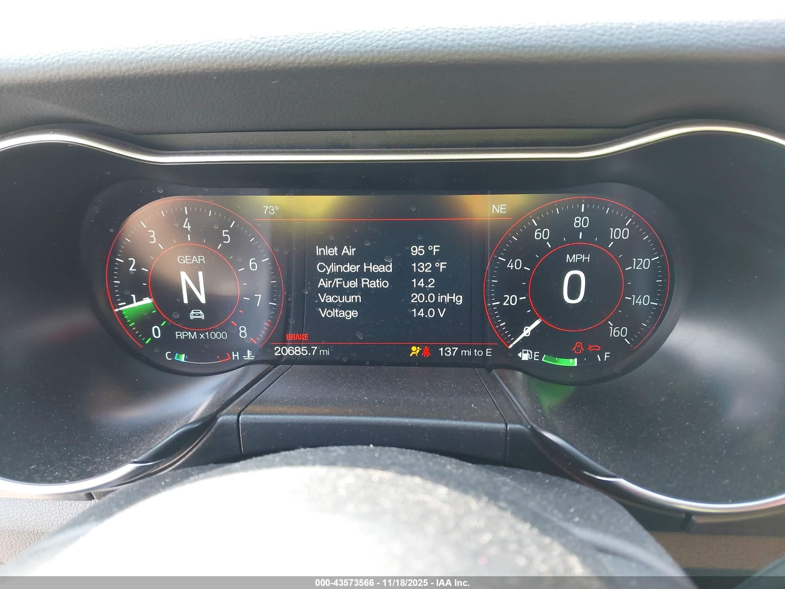 FORD MUSTANG image 7