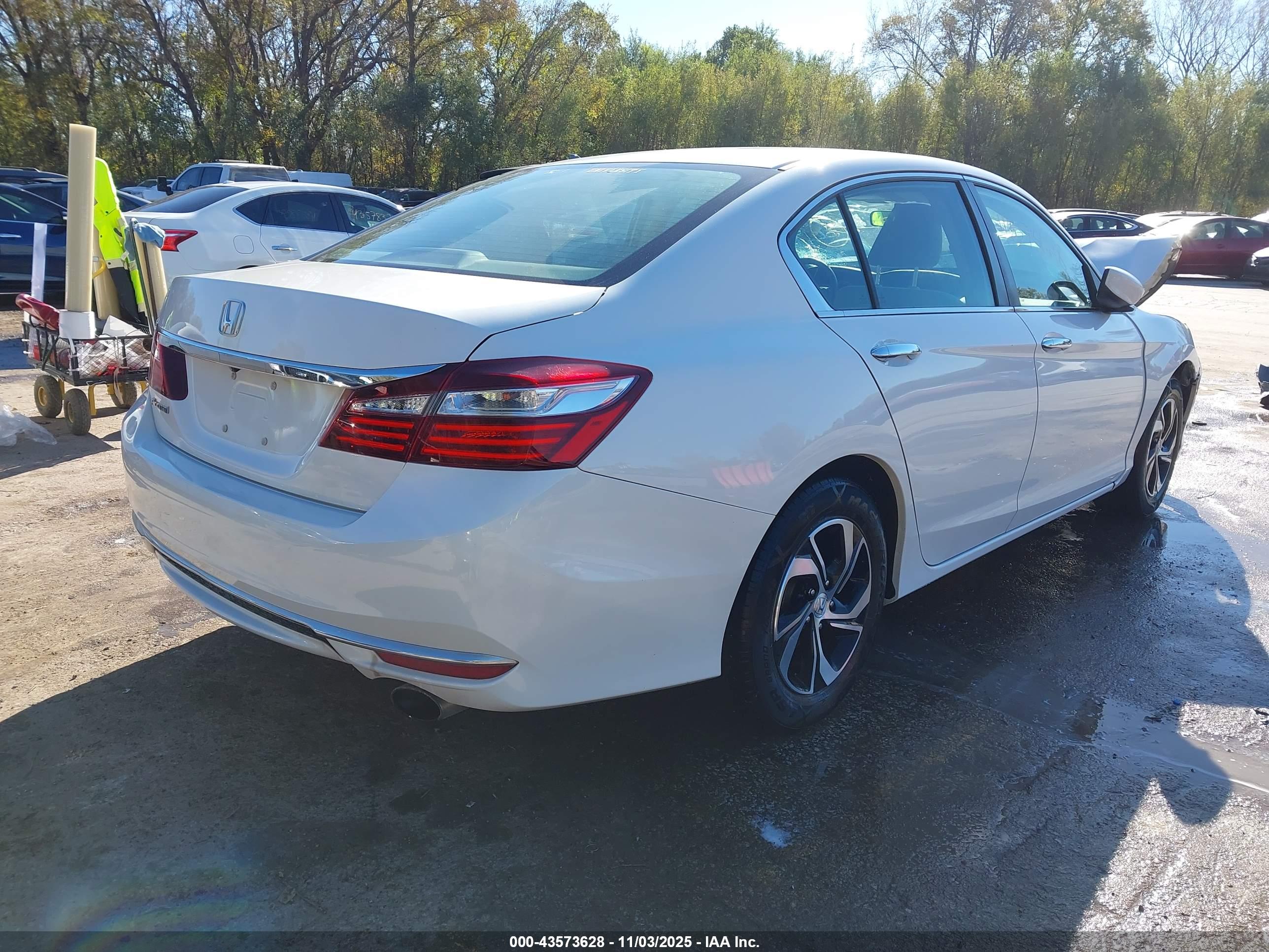 HONDA ACCORD image 4
