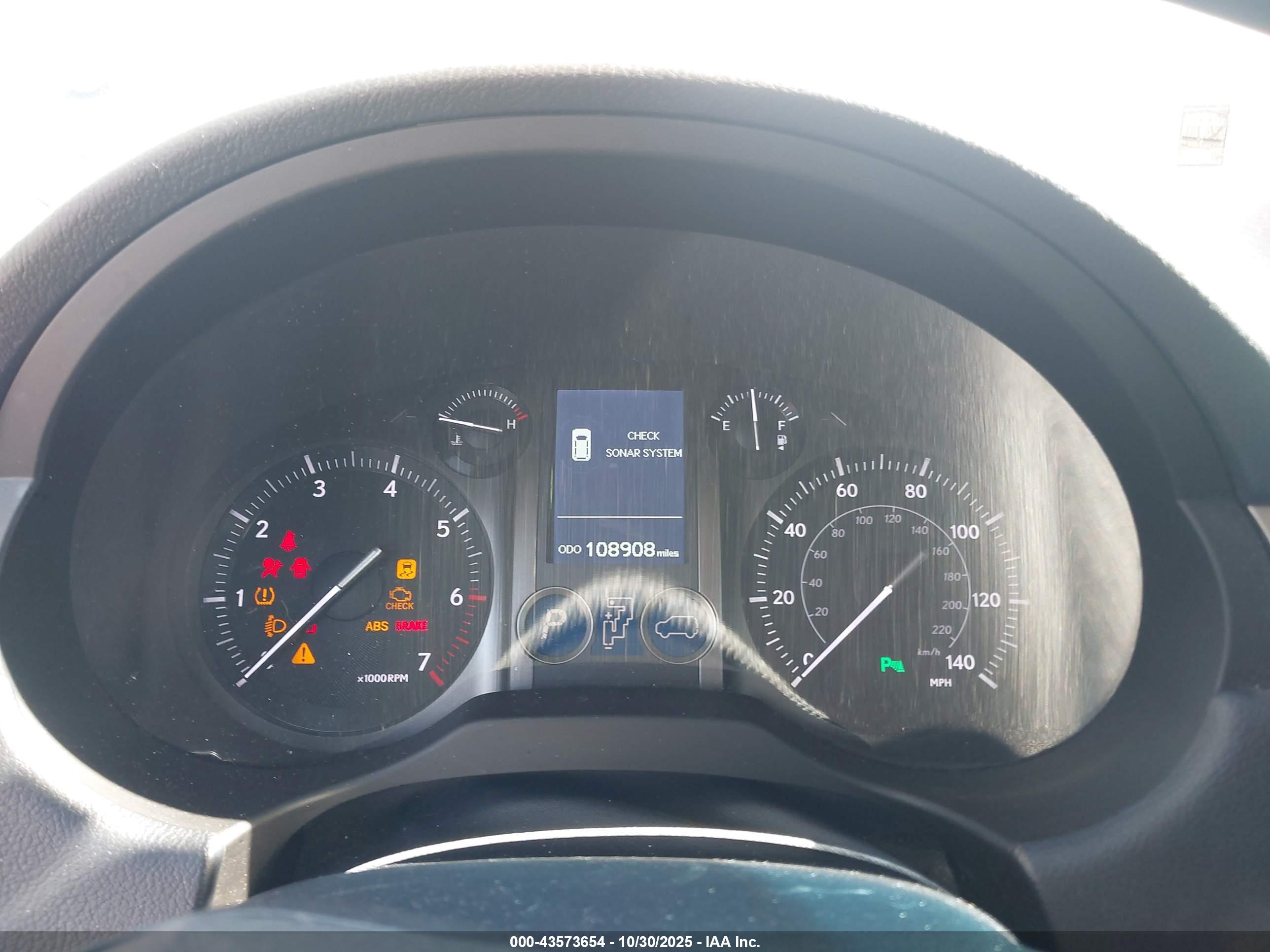 LEXUS GX image 7
