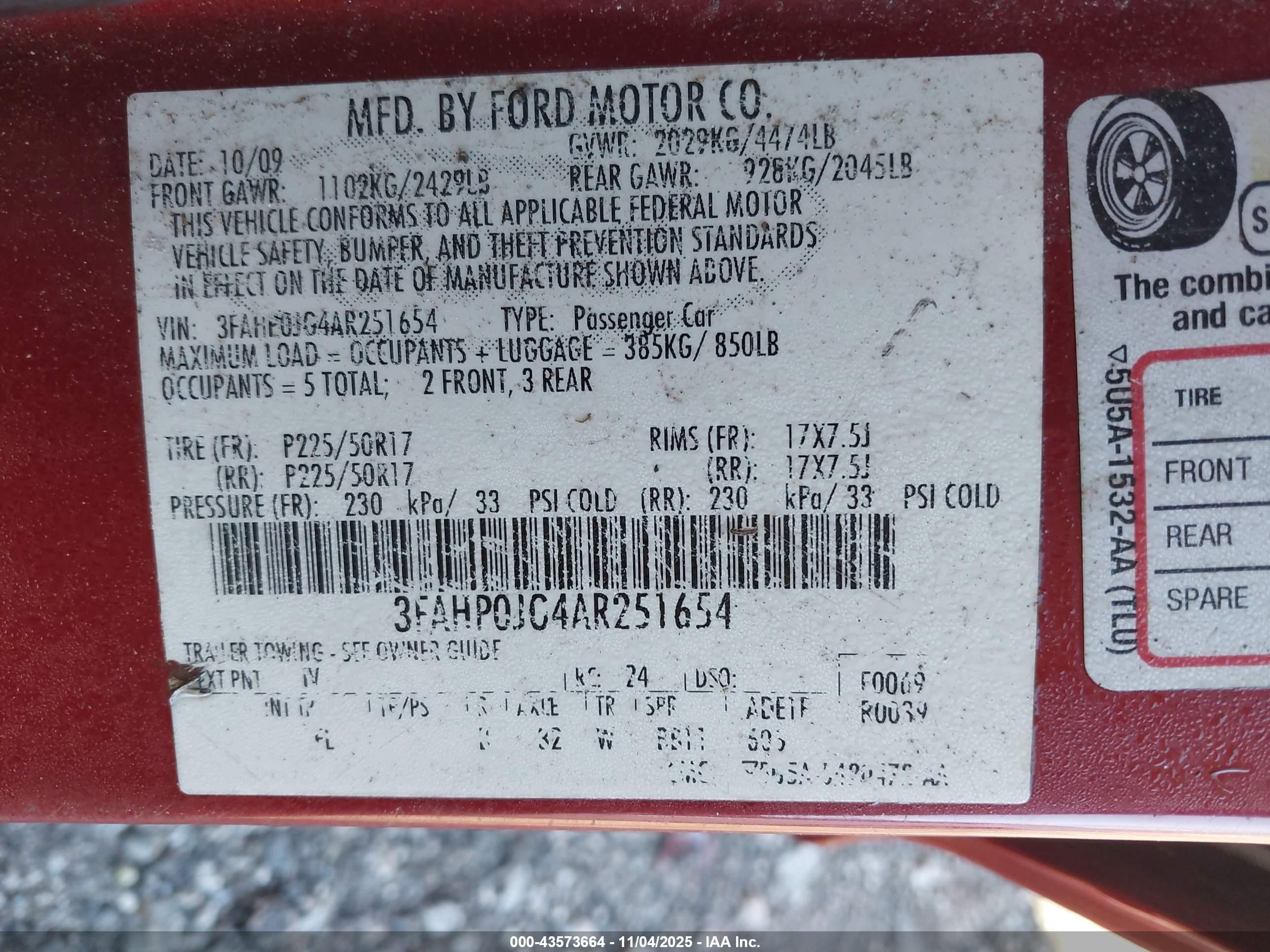 FORD FUSION image 9