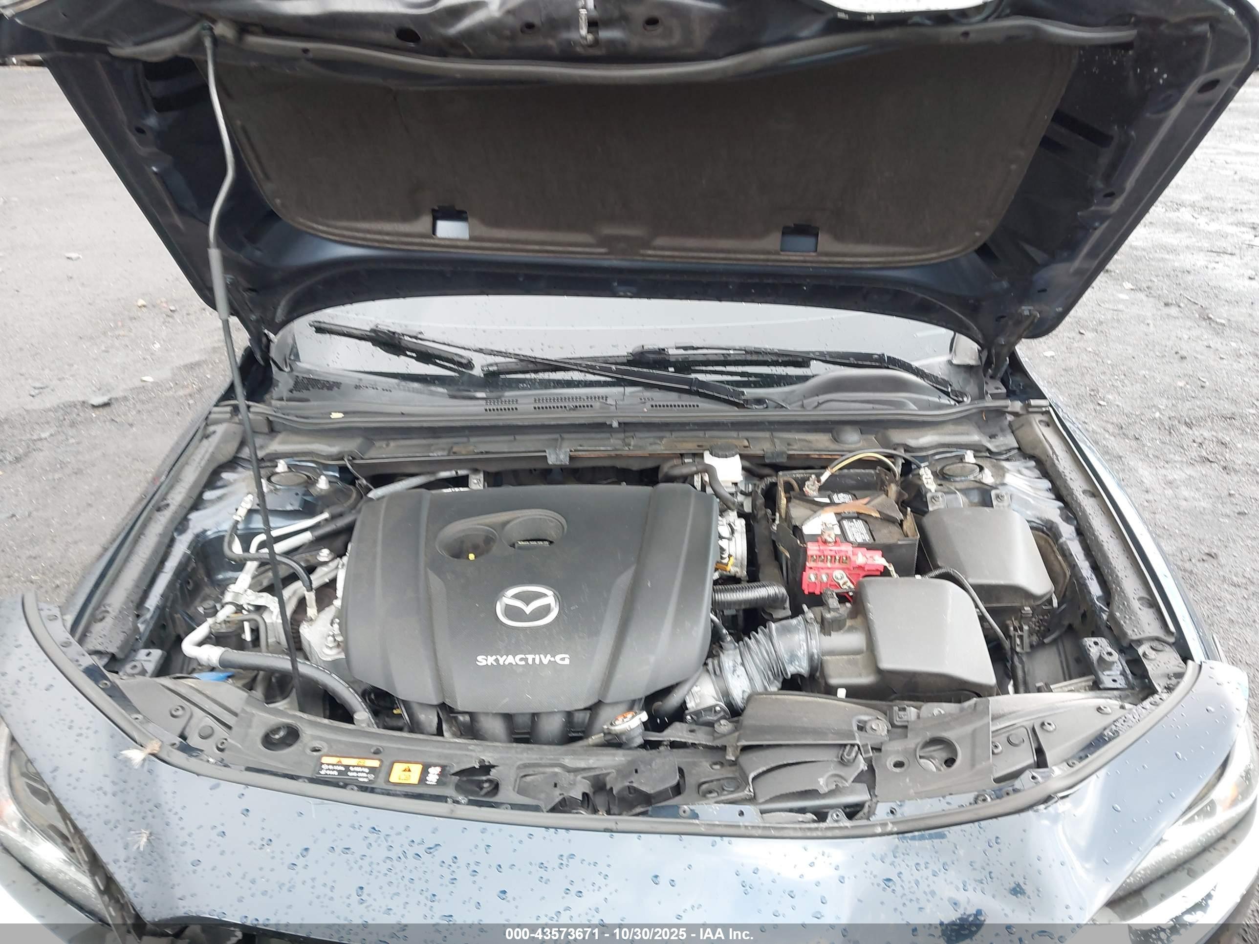 MAZDA MAZDA3 image 10
