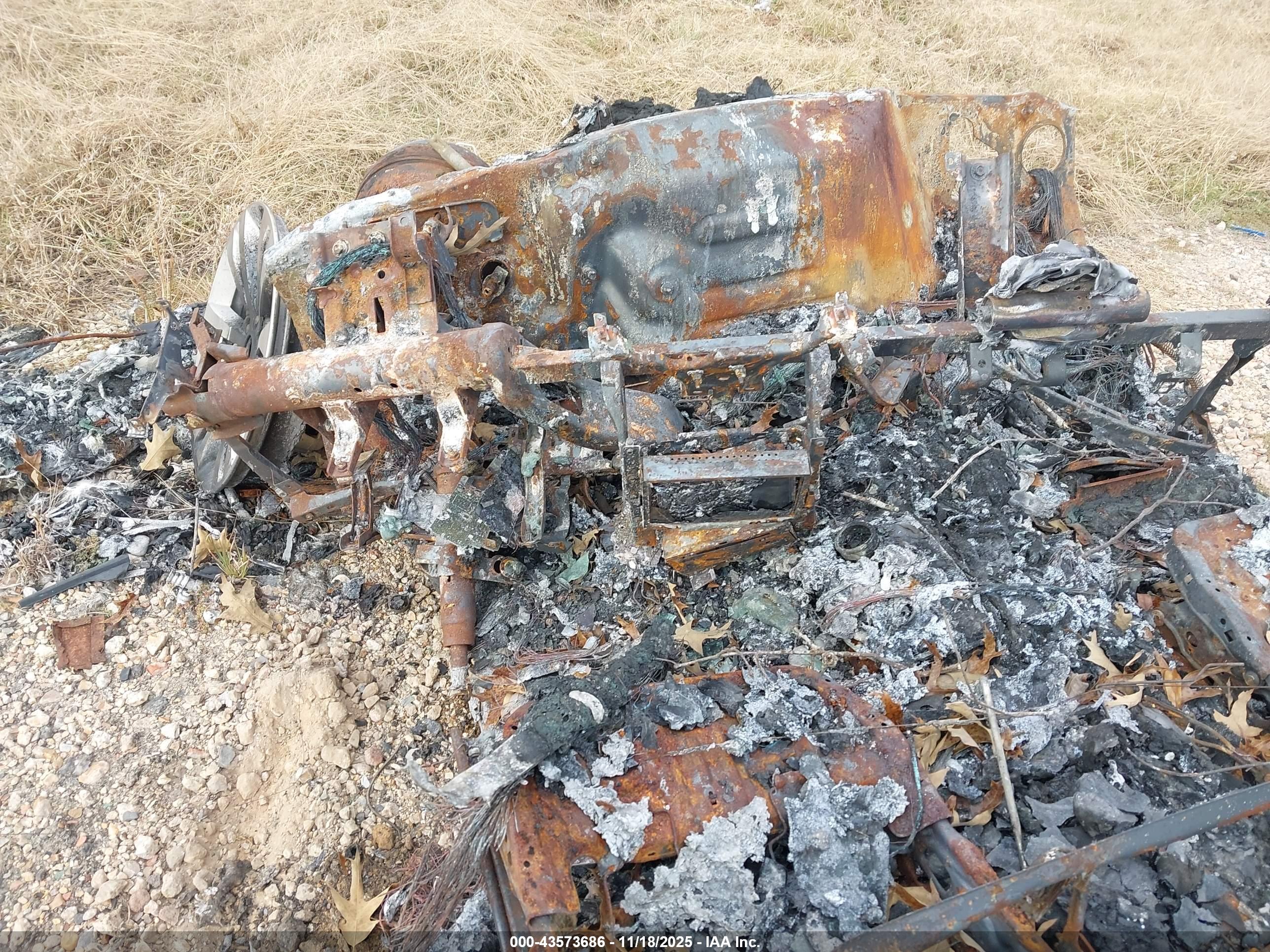 FORD EXPEDITION image 7