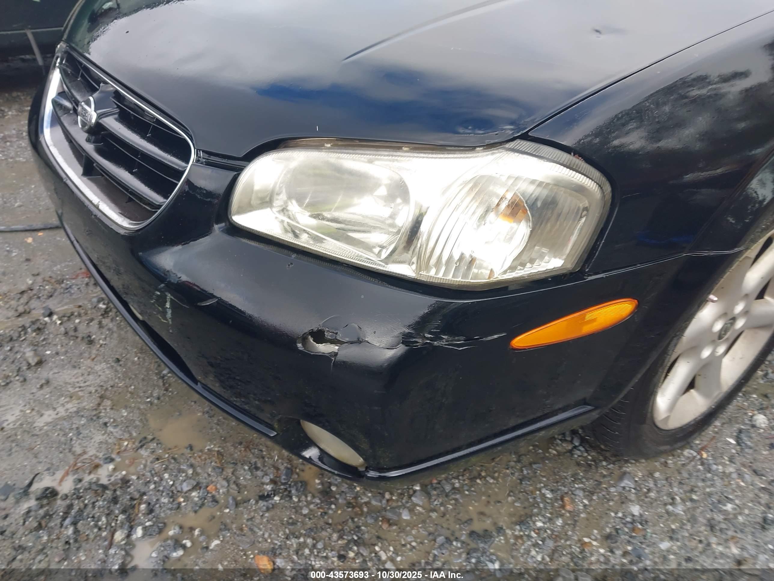 NISSAN MAXIMA image 6