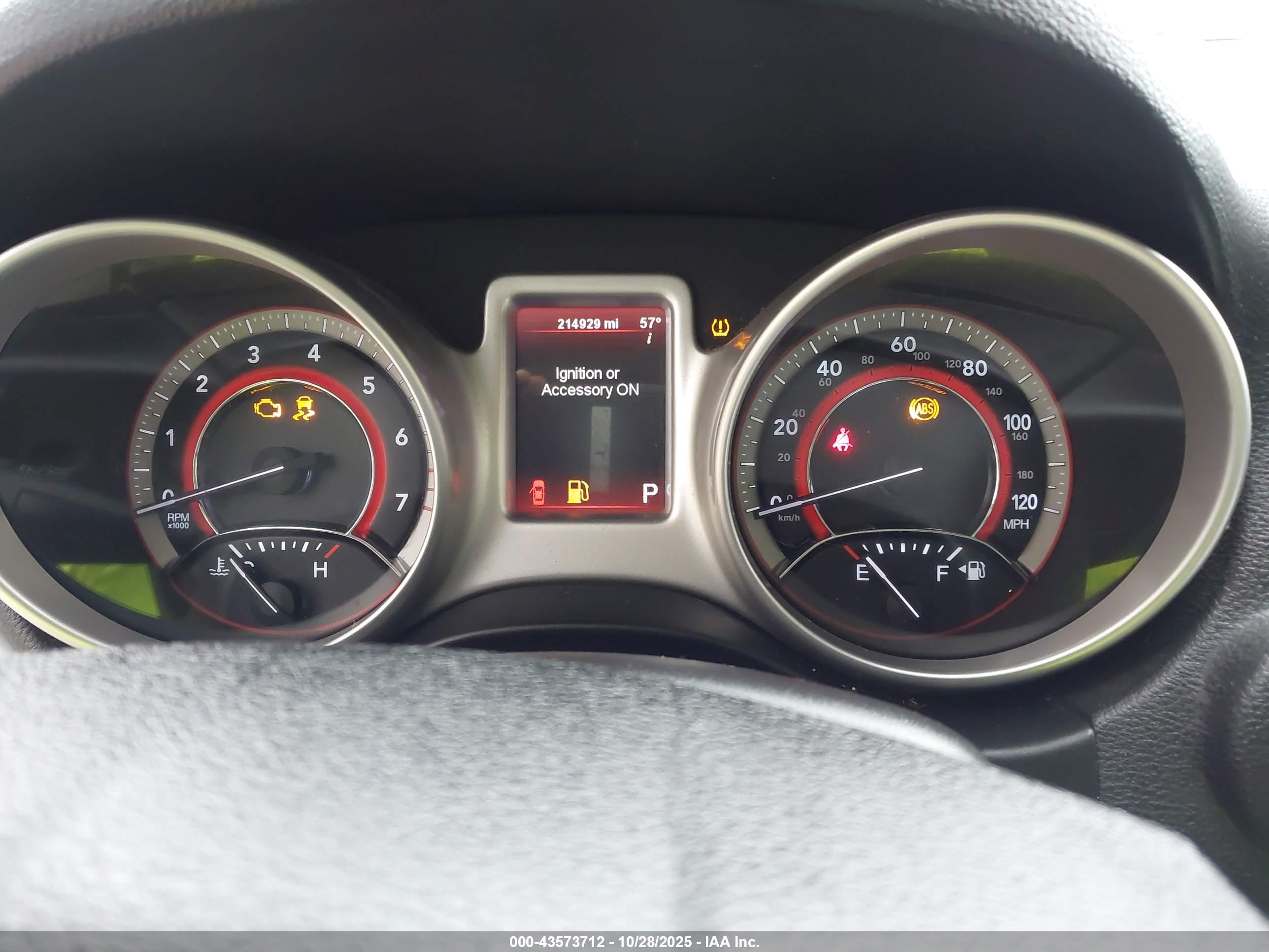 DODGE JOURNEY image 7