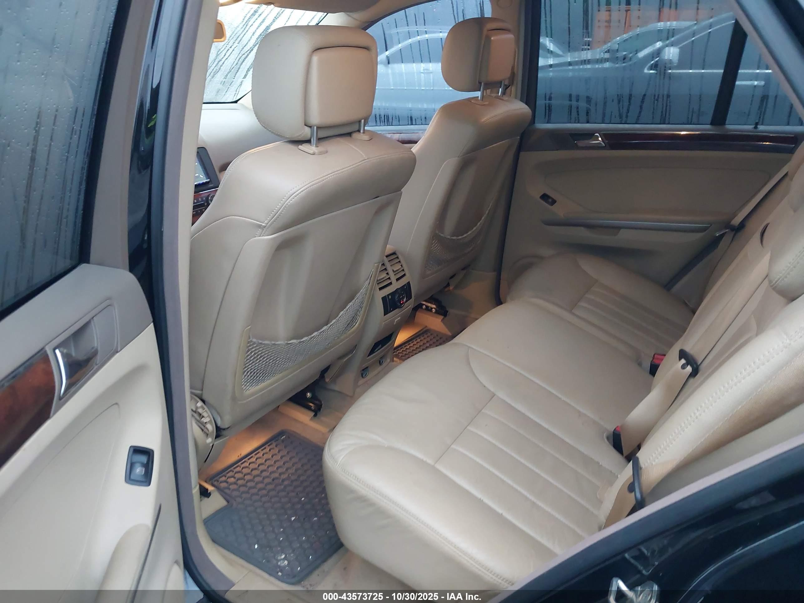 MERCEDES-BENZ ML image 8
