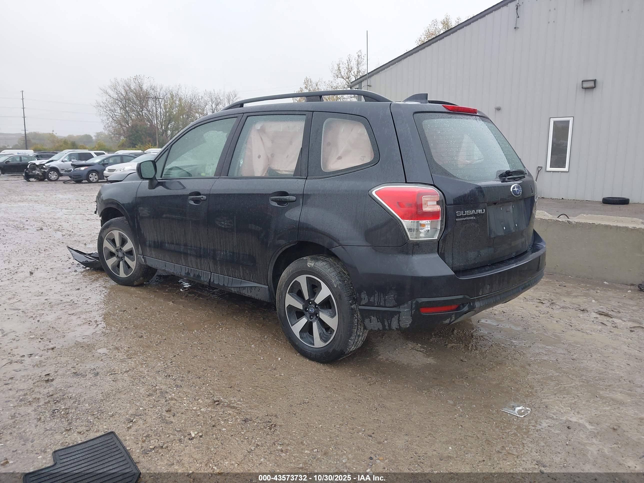 SUBARU FORESTER image 3