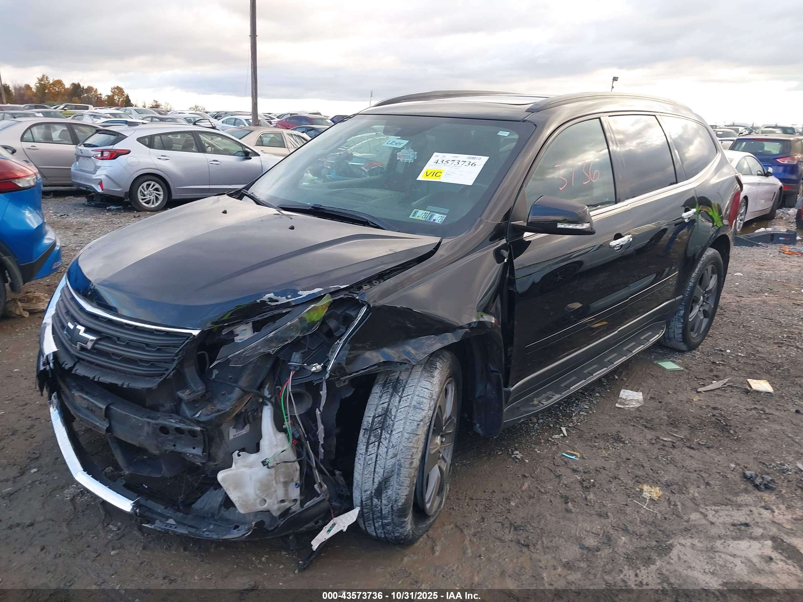 CHEVROLET TRAVERSE image 6