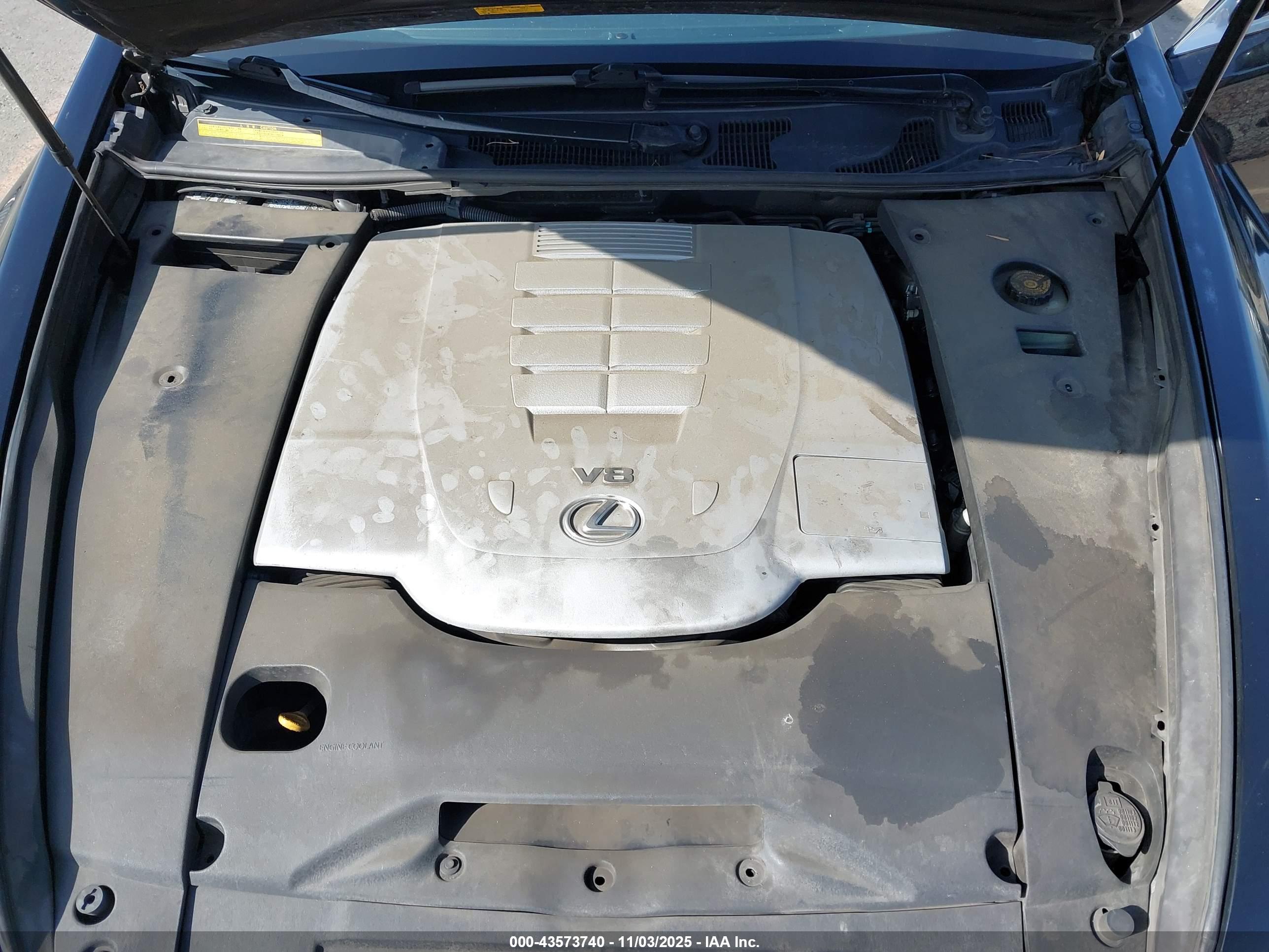 LEXUS LS image 10