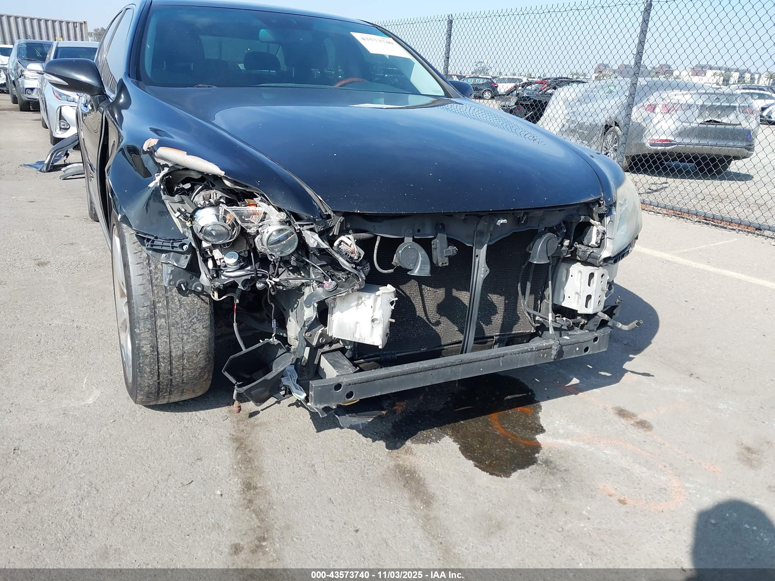 LEXUS LS image 6