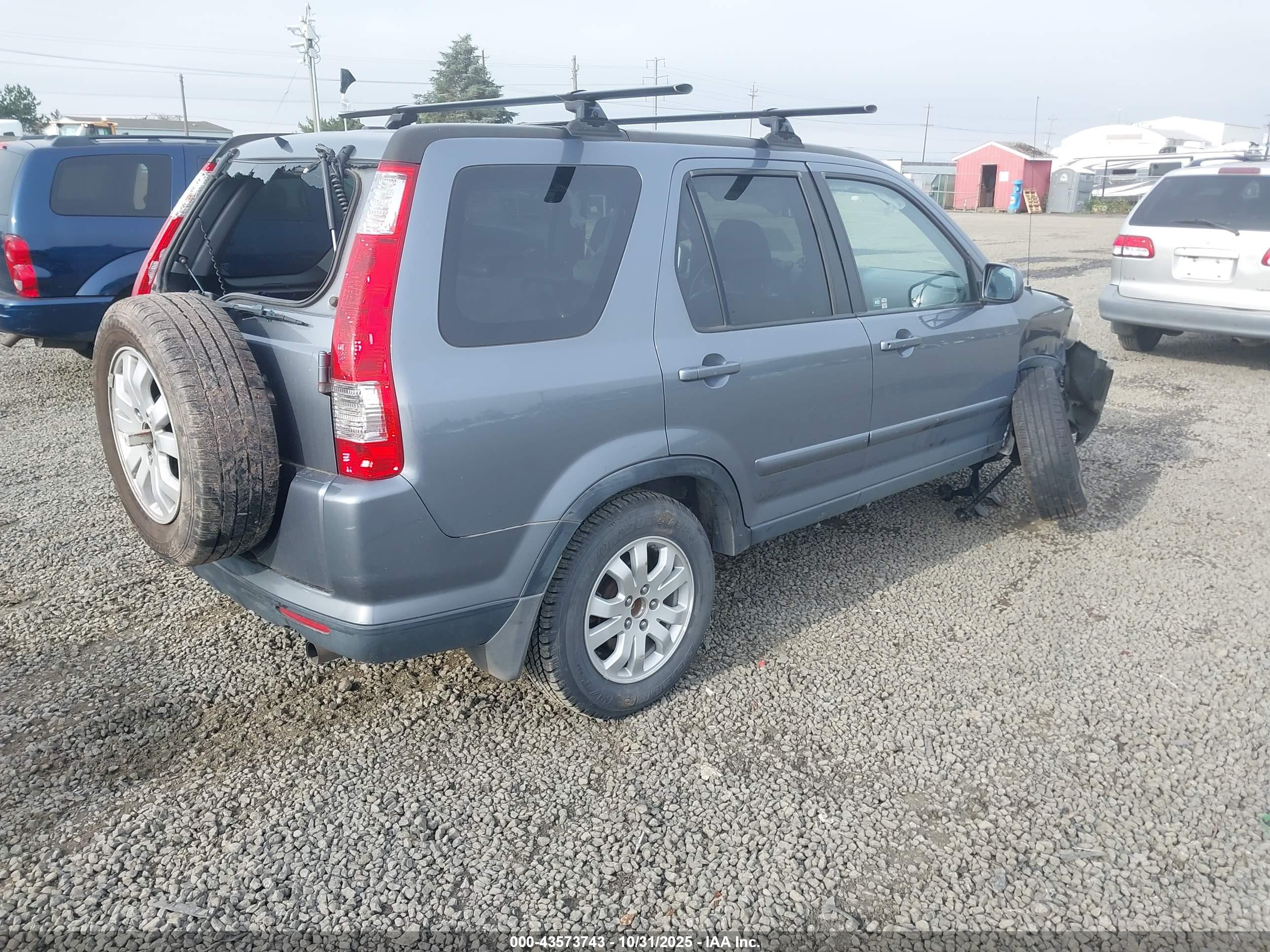 HONDA CR-V image 4