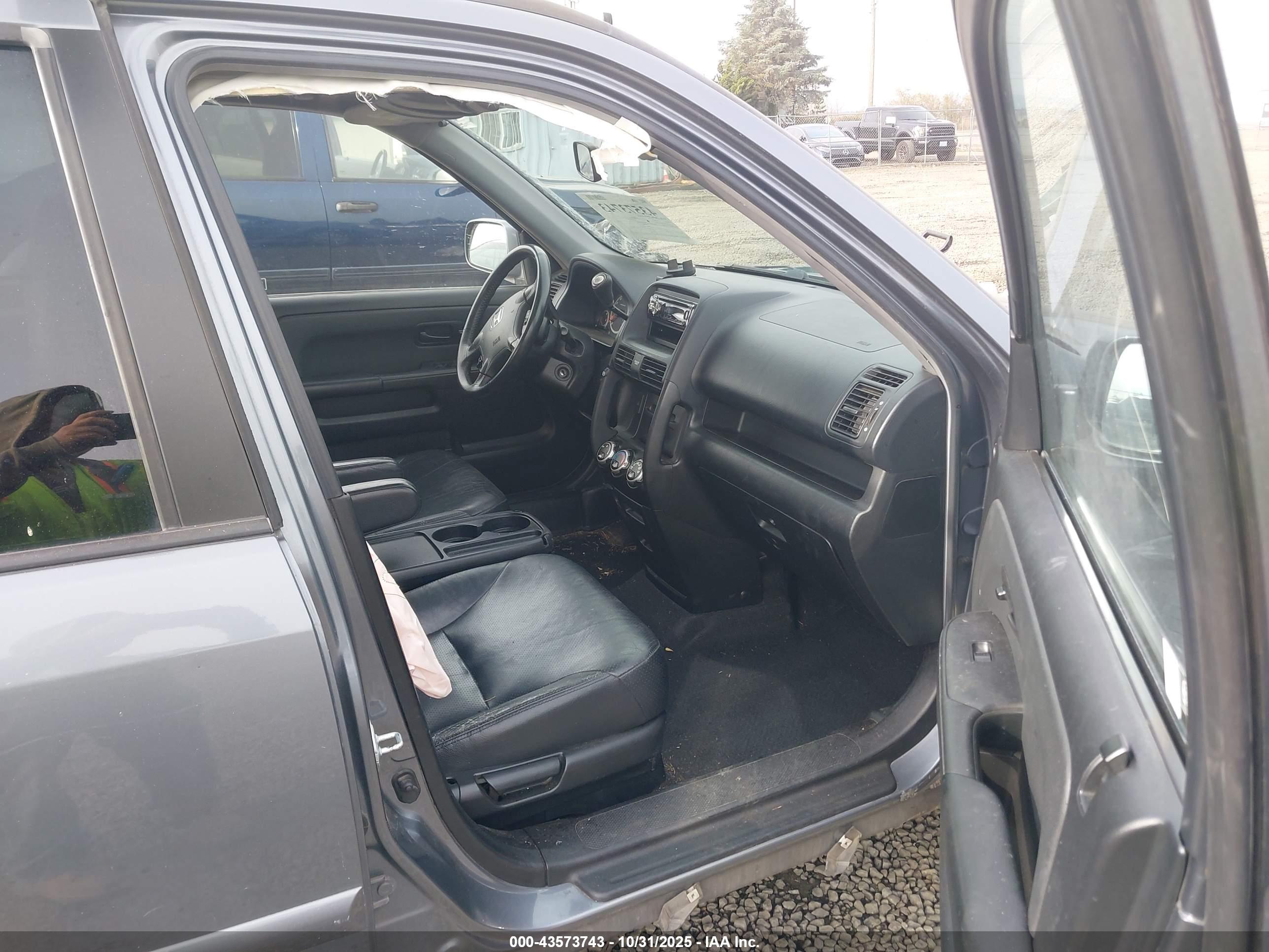 HONDA CR-V image 5