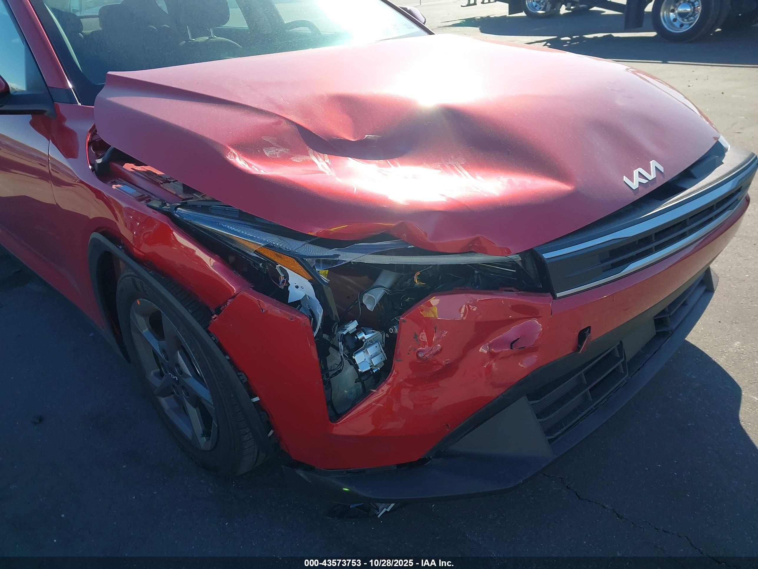 KIA K4 image 6