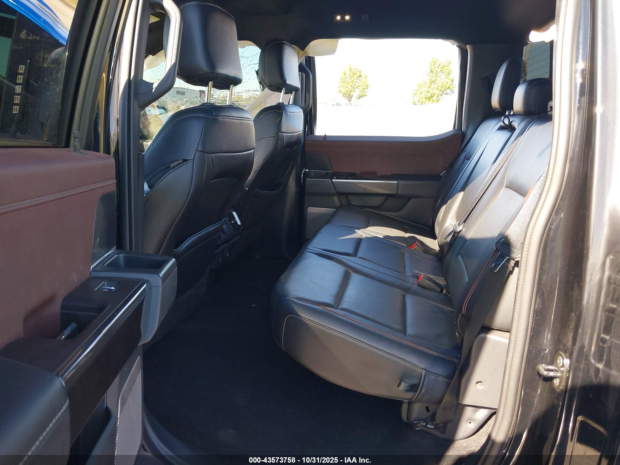 FORD F-150 image 8