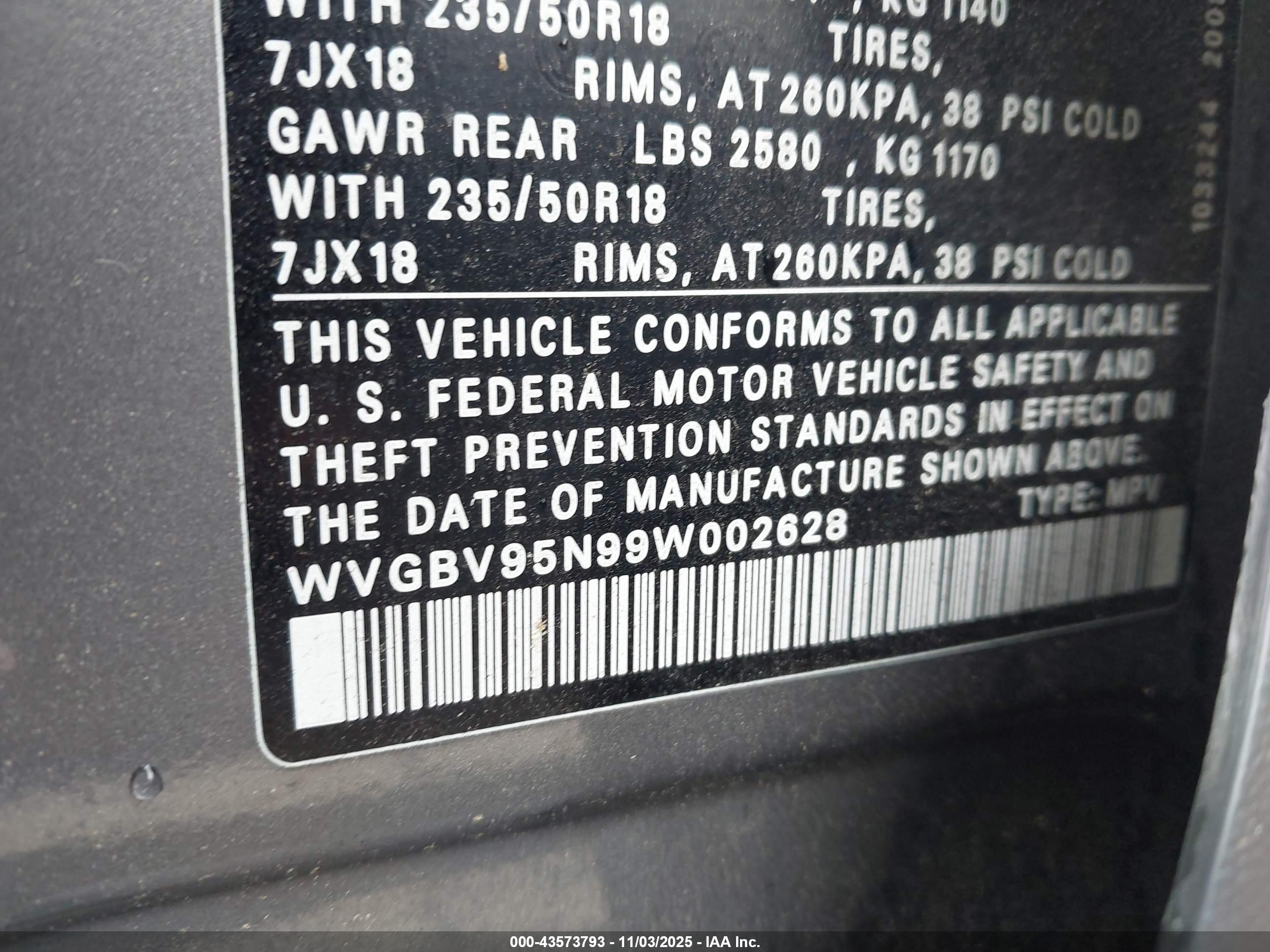 VOLKSWAGEN TIGUAN image 9