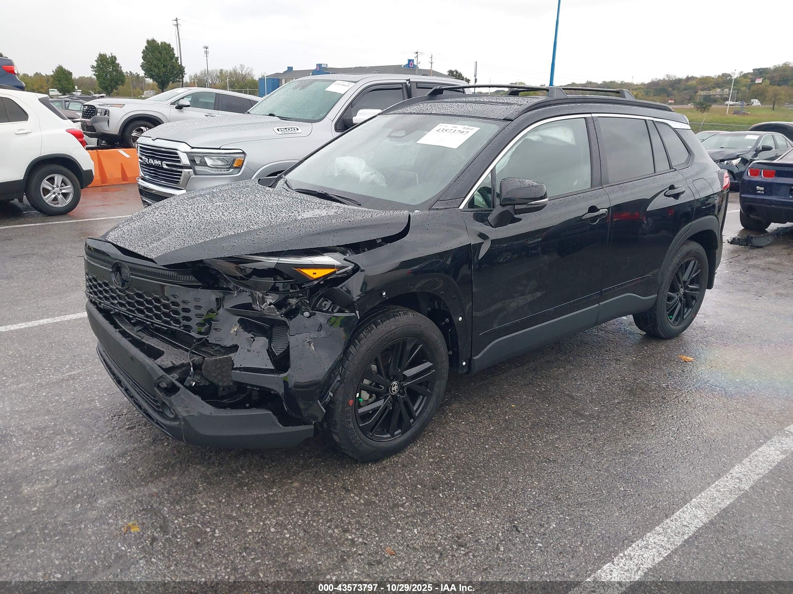 TOYOTA COROLLA image 2