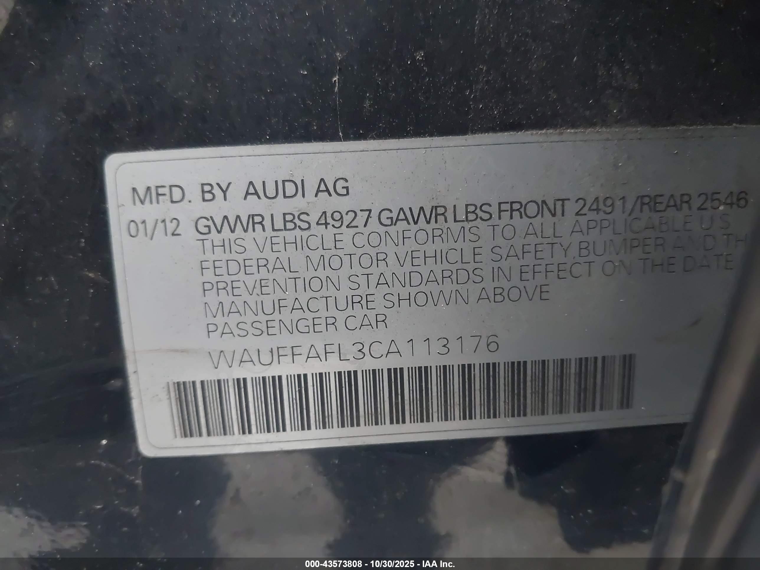AUDI A4 image 9
